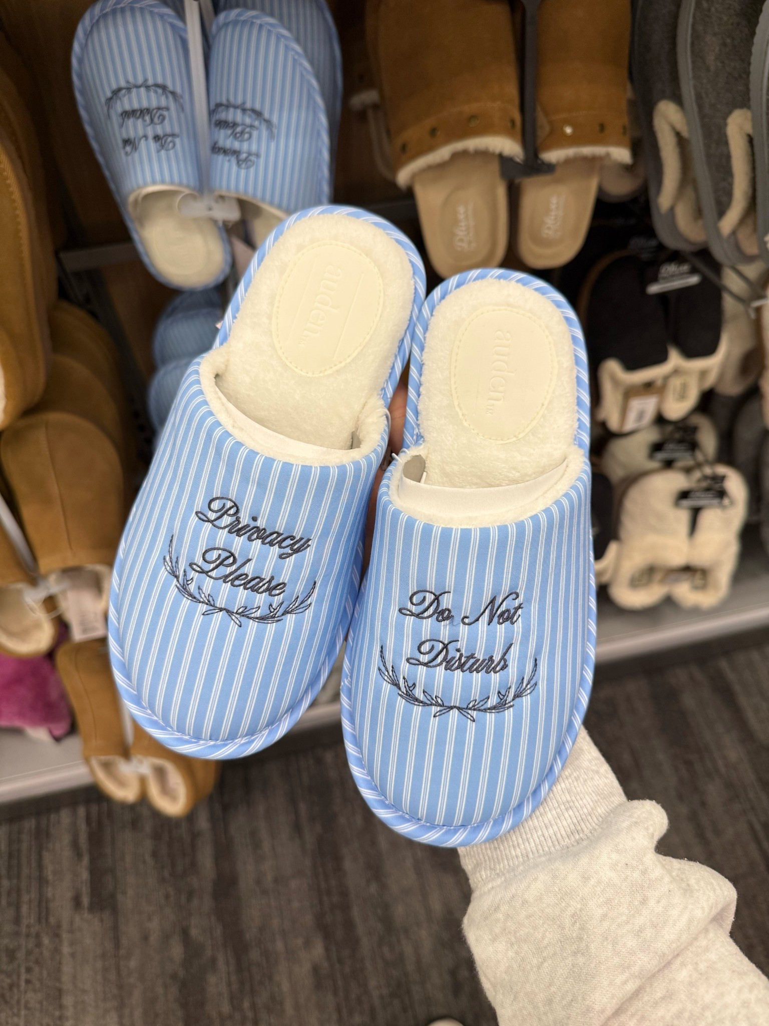 Auden slippers 

#LTKSeasonal #LTKootd #LTKdayinmylife