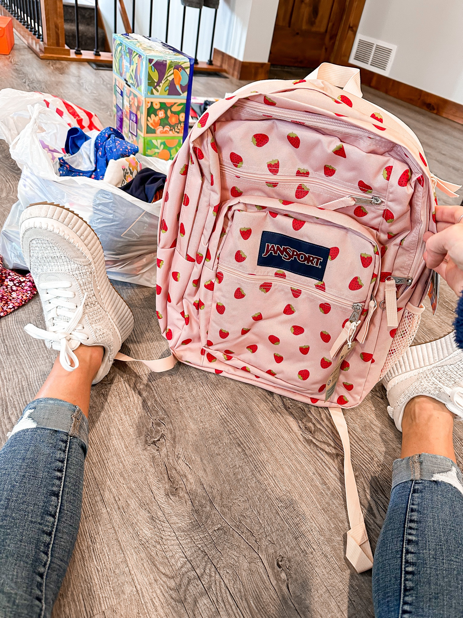 Girl jansport bookbag sale