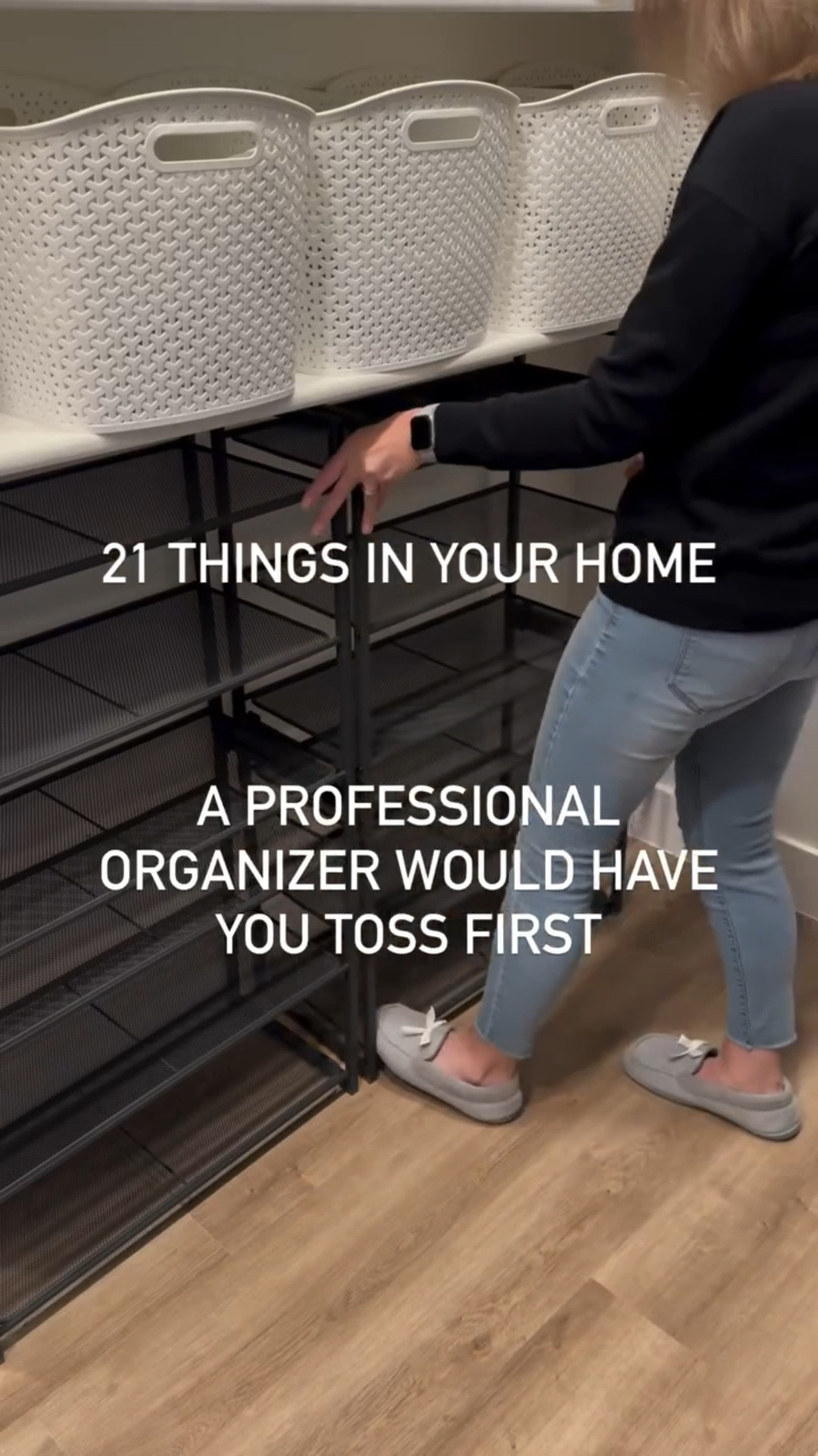 

👉 Start today, work at a pace that fits your life. Focus on one area of your home at a time. Each task is less than 30 min and some only take 5.⏱️ 

✨21 Easy Things to Toss List

💡”Toss” does not mean garbage. There are wonderful places to donate clothes, shoes, home decor, kitchen items, food... Or give/sell your items on marketplaces. Check out your local options. 😊

➕Hit that follow button for decluttering motivation and organizing inspiration. If your goals for 2026 include decluttering and simplifying your home and lifestyle…ME too! You are in the right place, and I’m so happy you’re here!
.
.
.
.
.

Disclaimer: Commissions Earned as an Amazon Partner. #AD

#declutter #organize #home #homeimprovement

Home | Declutter | Organize | ADHD | DIY | Home Improvement | Family | Cleaning | Cleaning Tips

#LTKmomlife #LTKSeasonal #LTKHome