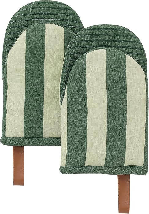 Folkulture Mini Oven Mitts Heat Resistant | (5.75 x9) Set of 2 Green Short Oven Mitts with Hangin... | Amazon (US)