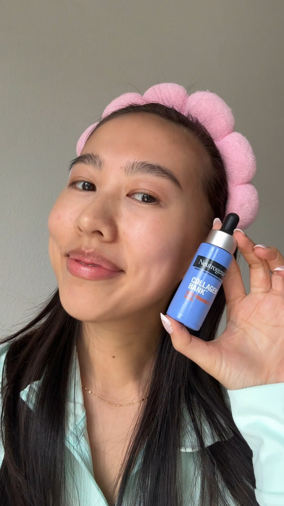 Neutrogena vitamin c serum, vitamin c, glowy skin 

#LTKSeasonal #LTKselfcare #LTKSaleAlert