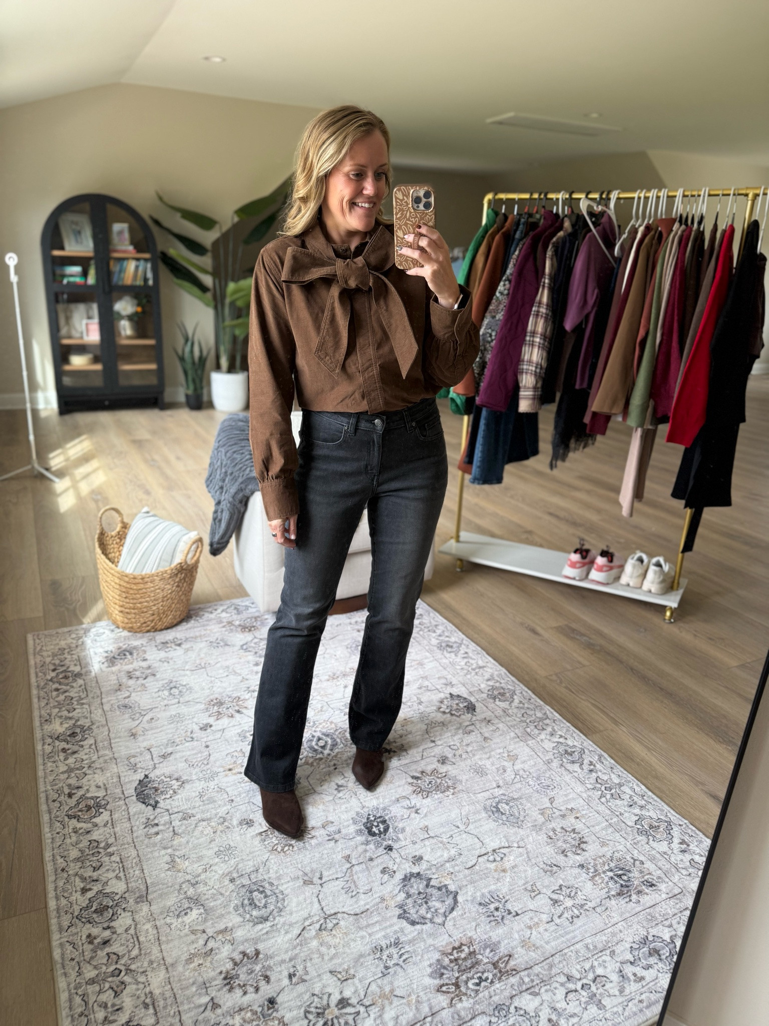 Walmart 
Walmart new arrivals
Walmart fall outfits 
Fall outfits 
Sweater 
Denim 

Everything fits TTS