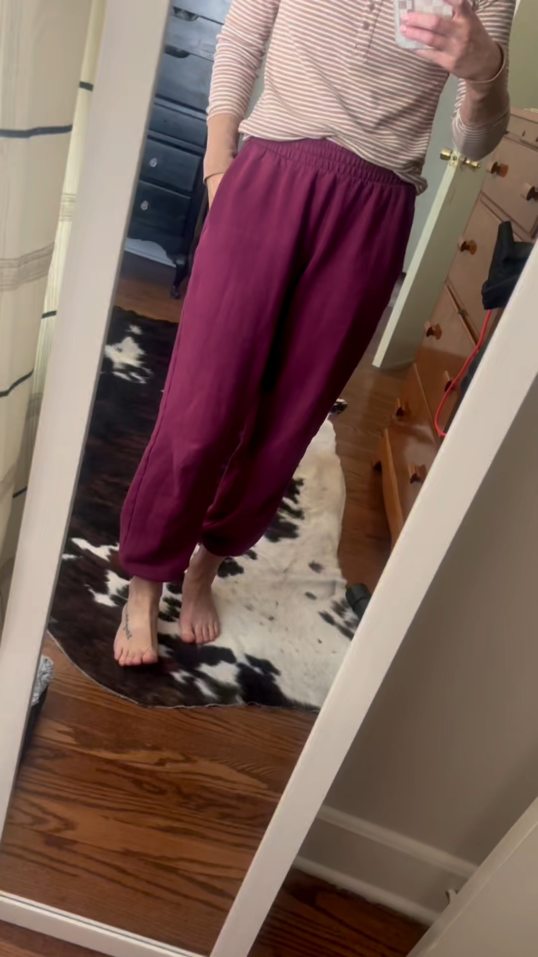 Old Navy Jogger Sweats 
ootd | mom fit | joggers | cozy | comfy
This color was in stores only! 

#LTKPetite #LTKmomlife #LTKootd