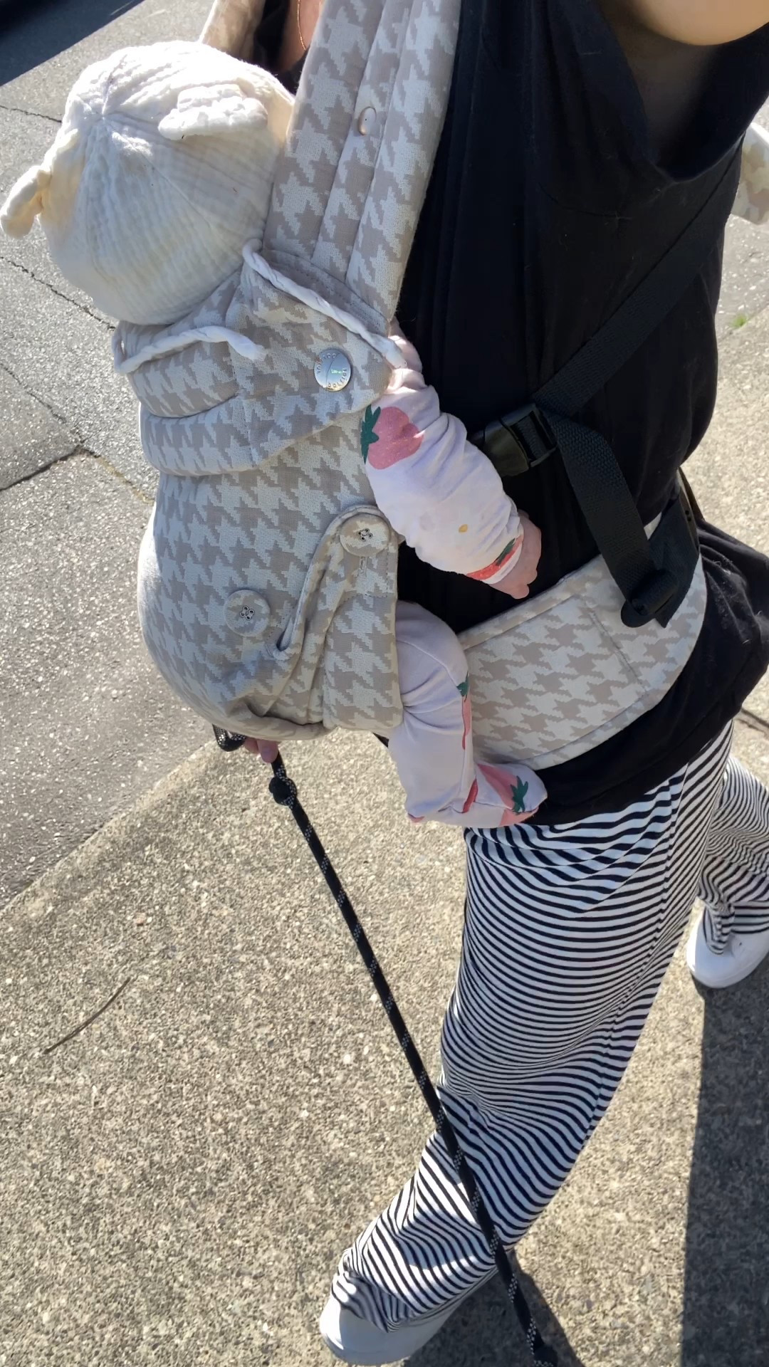 Striped drawstring pants outfit 

#LTKbaby #LTKspring #LTKsummer