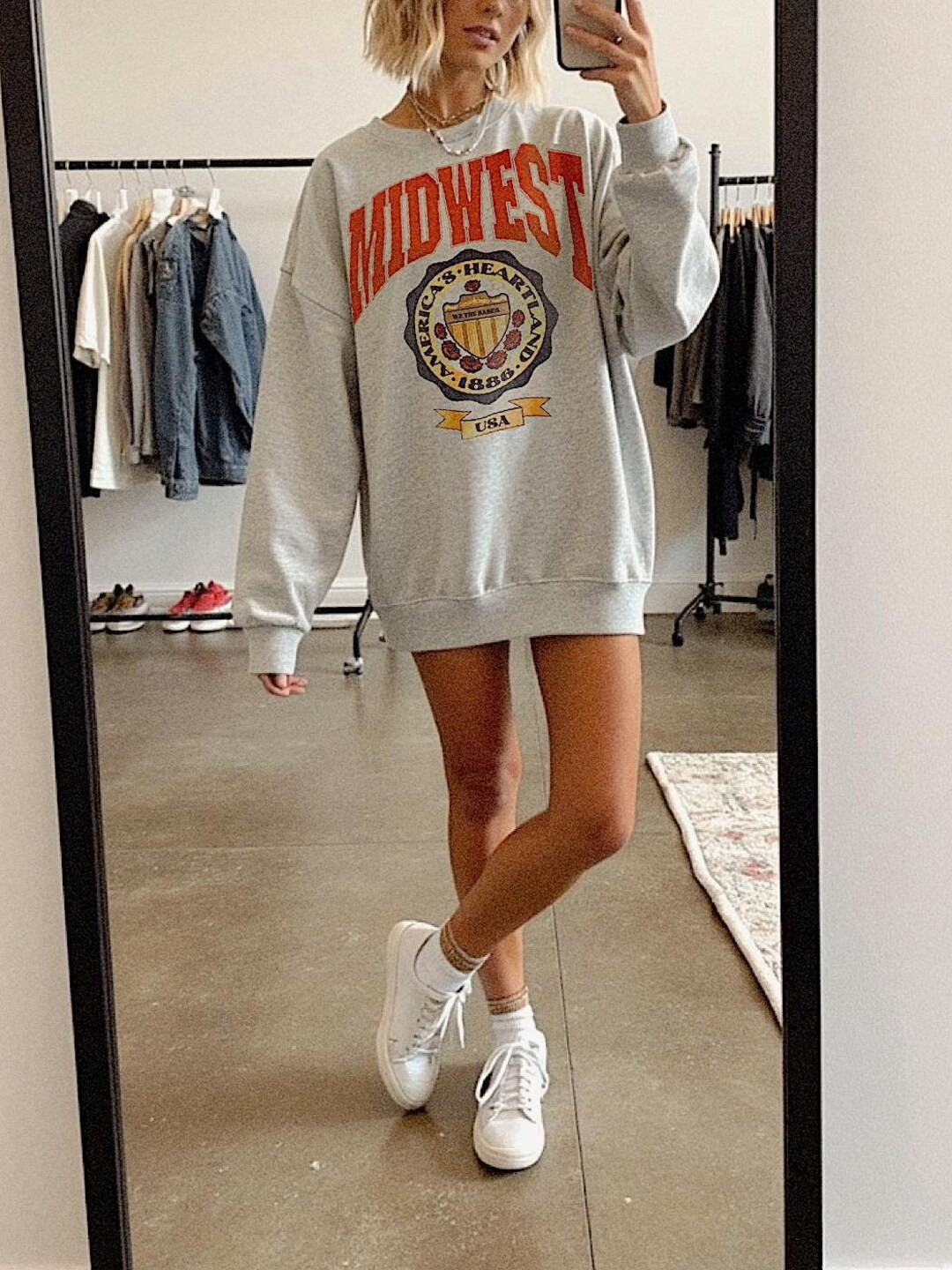 Midwest Crest Crewneck, vintage inspired trendy sweatshirt, trendy aesthetic preppy sweatshirt | Etsy (US)