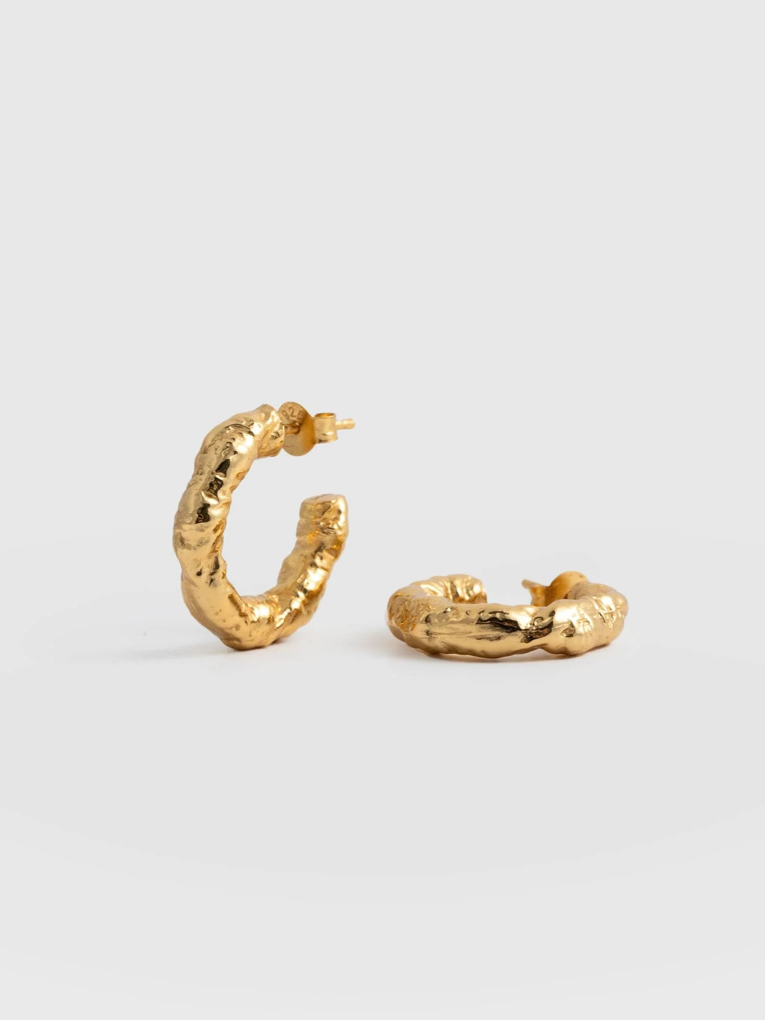 Molten Hoop Earrings - Gold | Saint + Sofia