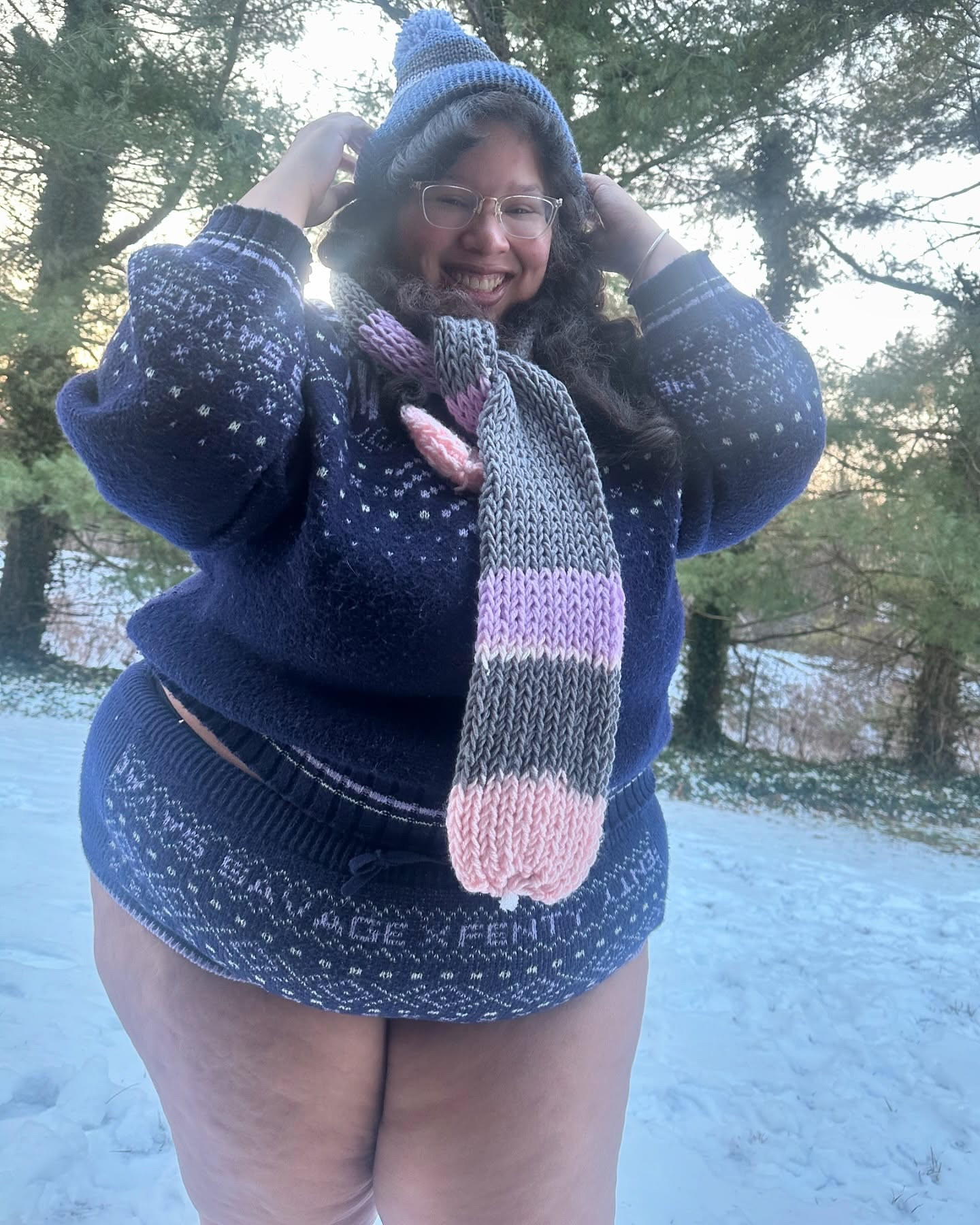 Channeling my inner winter enthusiast. ❄️☃️🌨️ @savagexfenty 

#BodyPositive #PlusSizeFashion #SavagexFenty #Explore