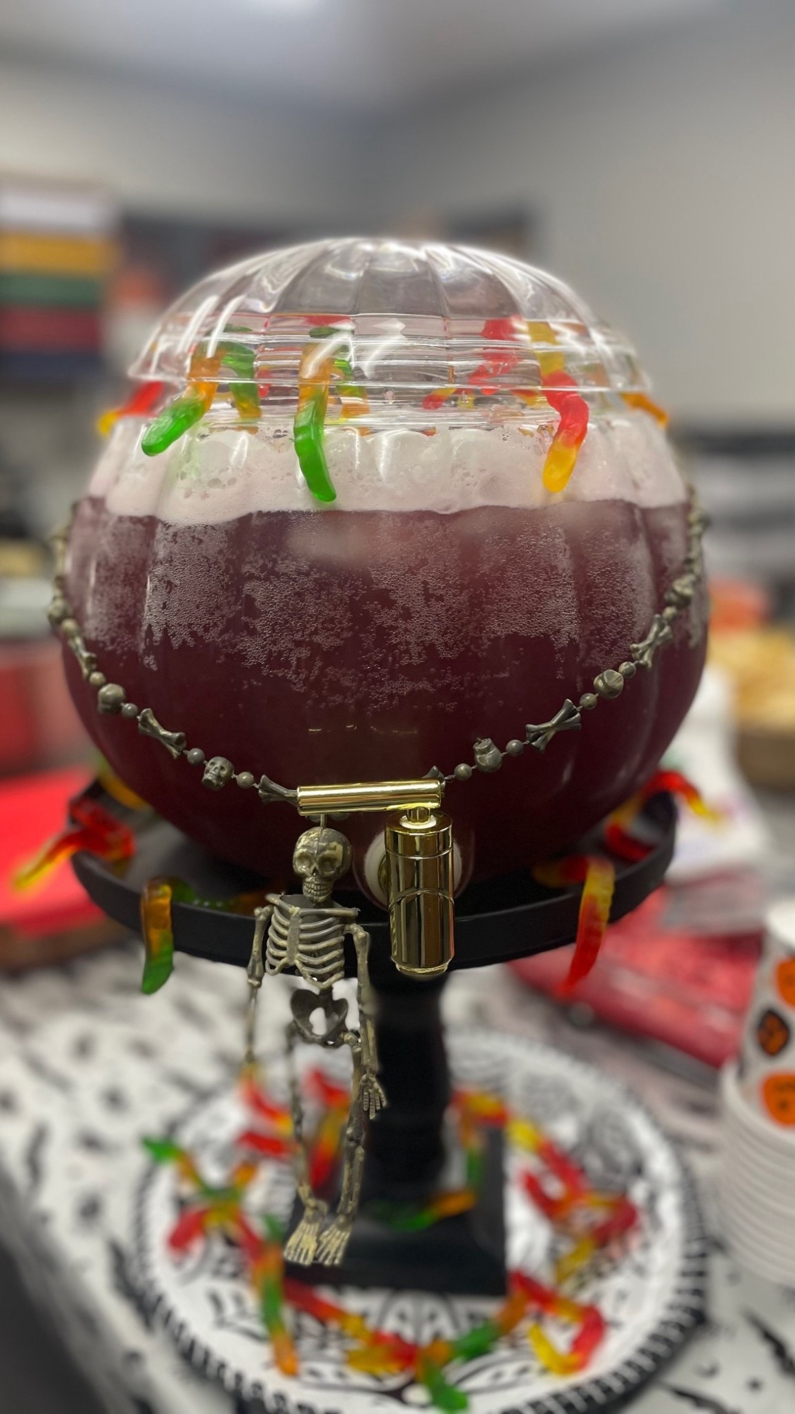 🎃A Party isn’t a party if you don’t have “the pumpkin dispenser”.  Decorating for a party is my favorite past time!!! 
👉📎 https://mavely.app.link/e/0cXUiXCrLWb


🚨Simply Comment Shop for the 🔗
#ltkhome #ltk #creators #dailystories #over50 #family
❤️Hey there! Thank you so much for following me!!! 
Your support means the world to me.
       ❤️Watch Stories Daily 
🔗🔗🔗🔗🔗
❤️https://mave.ly/okwallyiseeyou
❤️https://www.amazon.com/shop/okwallyiseeyou  
❤️https://www.shopltk.com/explore/okwallyiseeyou?tab=posts

Comment SHOP below to receive a DM with the link to this post on my LTK ⬇ https://liketk.it/5oHFC #ltkparties #ltkseasonal #ltkfallsale
🚨Simply Comment Shop for the 🔗
#ltkhome #ltk #creators #dailystories #over50 #family
❤️Hey there! Thank you so much for following me!!! 
Your support means the world to me.
       ❤️Watch Stories Daily 
🔗🔗🔗🔗🔗
❤️https://mave.ly/okwallyiseeyou
❤️https://www.amazon.com/shop/okwallyiseeyou  
❤️https://www.shopltk.com/explore/okwallyiseeyou?tab=posts

#LTKSeasonal #LTKParties #LTKFallSale