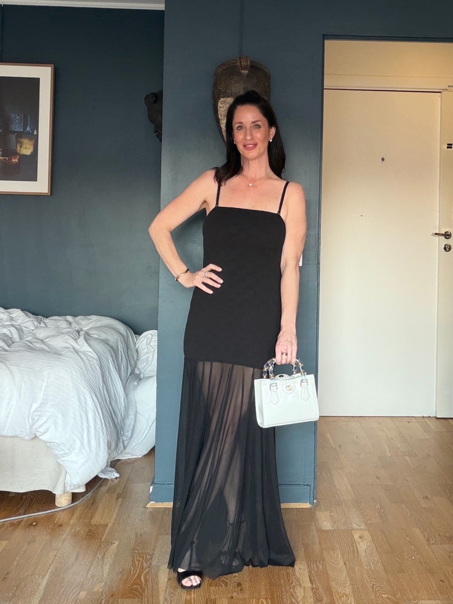 Heading to Soho House for GNO!

#LTKootd #LTKgrwm #LTKOver40