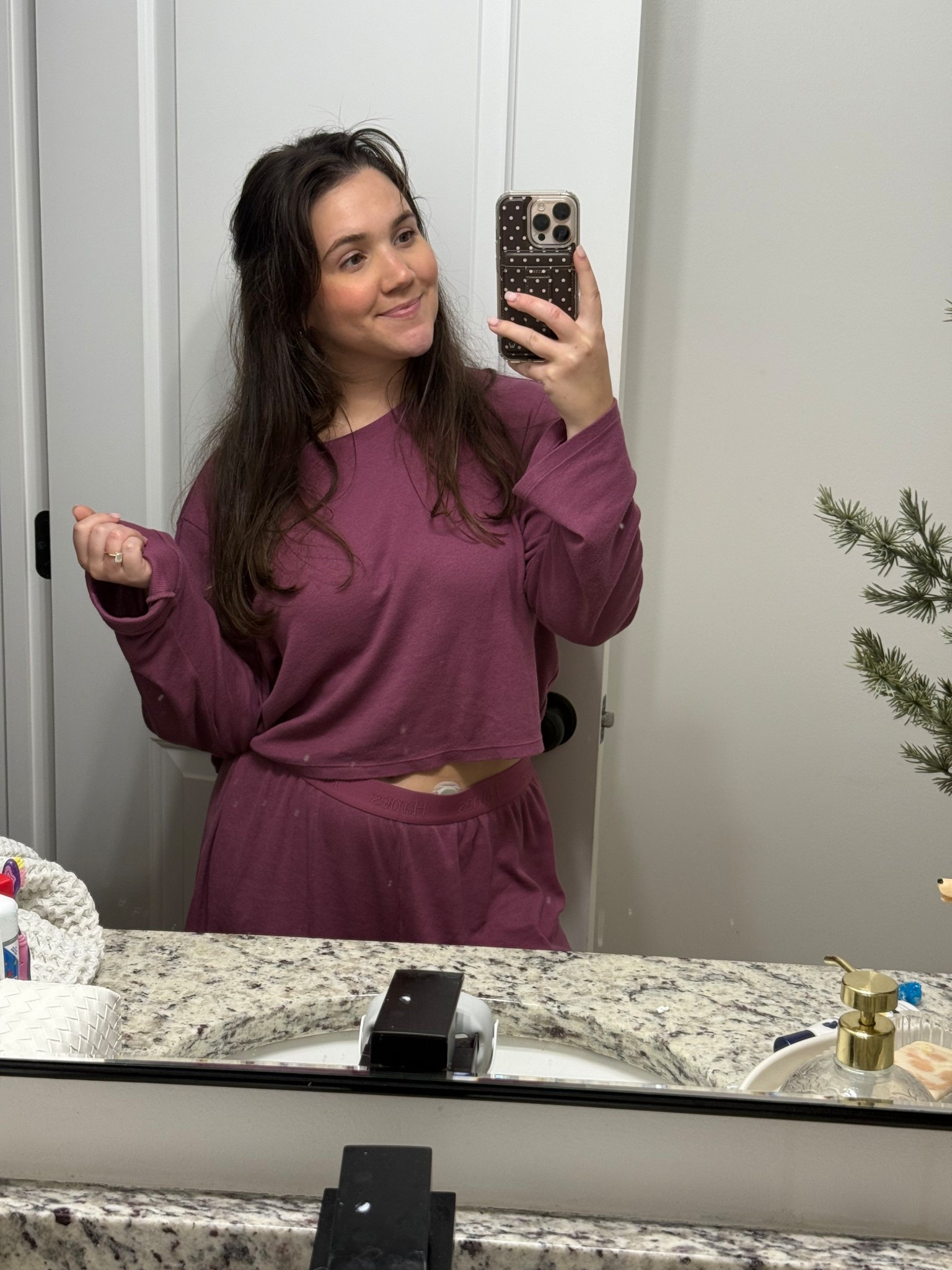 The comfiest at home outfit 👏🏼 ordered a large to be oversized but could’ve gotten a medium 

#LTKselfcare #LTKHome #LTKmomlife