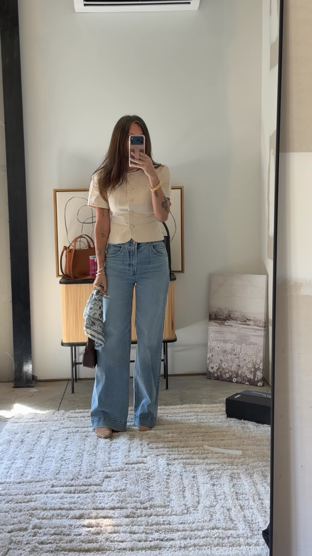 Wearing the small top and 27” jeans

#LTKSaleAlert #LTKOver40 #LTKSeasonal