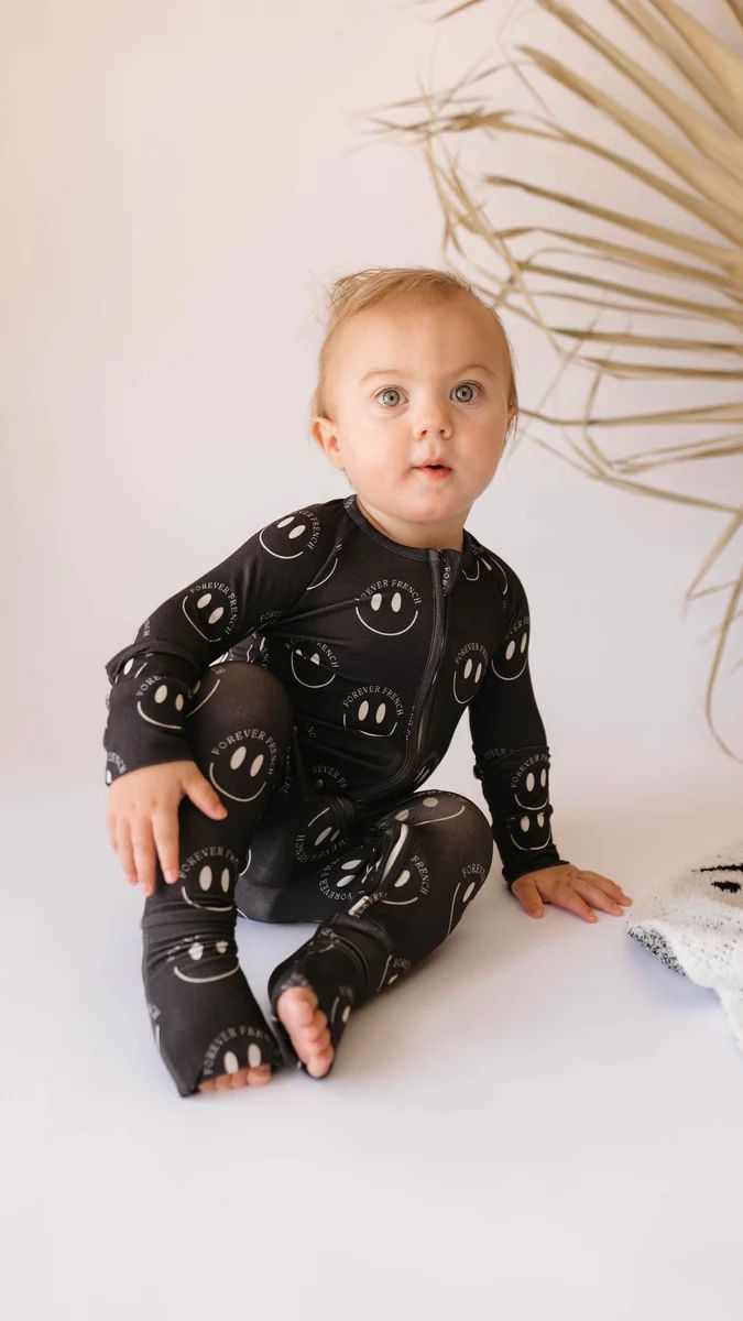 Charcoal & White FF Smile | Bamboo Zip Pajama | Forever French