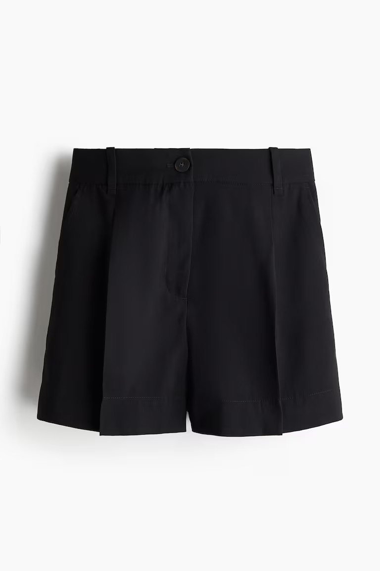 Tailored shorts | H&M (UK, MY, IN, SG, PH, TW, HK)