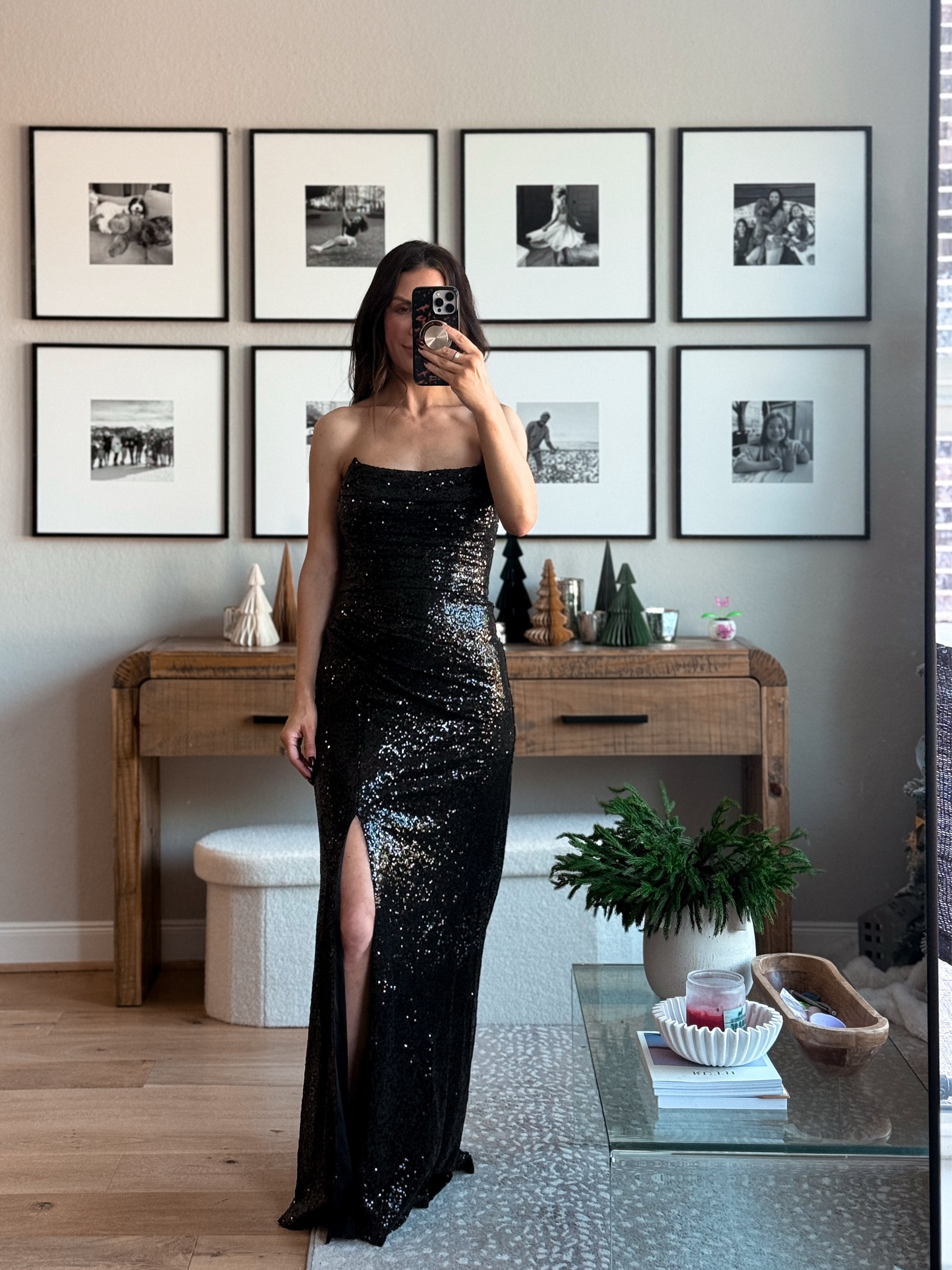 Holiday party dress / formal dress / sequins dress from Amazon 
I’m 5’6 1/2 -130
Dress-size 2
#amazonfashion 

#LTKOver40 #LTKWedding #LTKHoliday