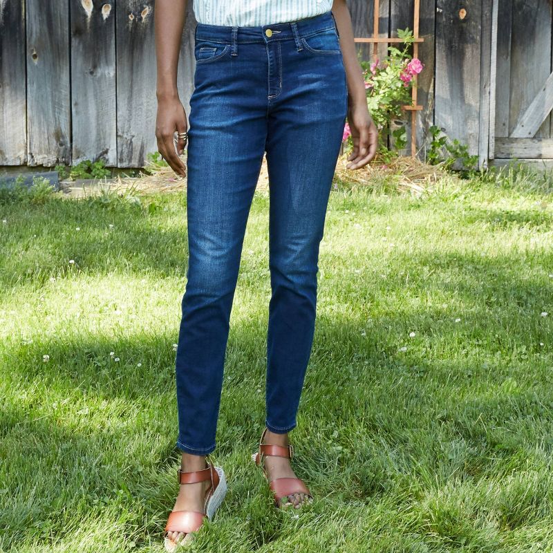 Women&#39;s Mid-Rise Skinny Jeans - Universal Thread&#8482; Blue 2 | Target