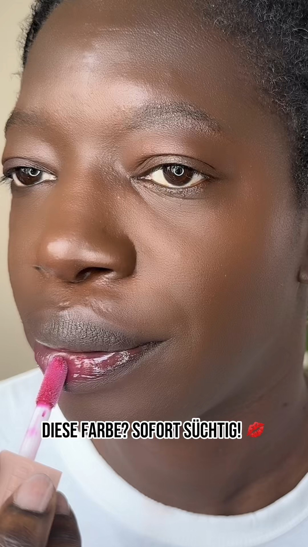 Wenn Barbie ein Gloss hätte, wär’s @maybelline de Maybelline Lifter Gloss in der Farbe 25 TAFFY 💋

#maybelline #liftergloss

#LTKdeutschland #LTKeurope #LTKbeauty