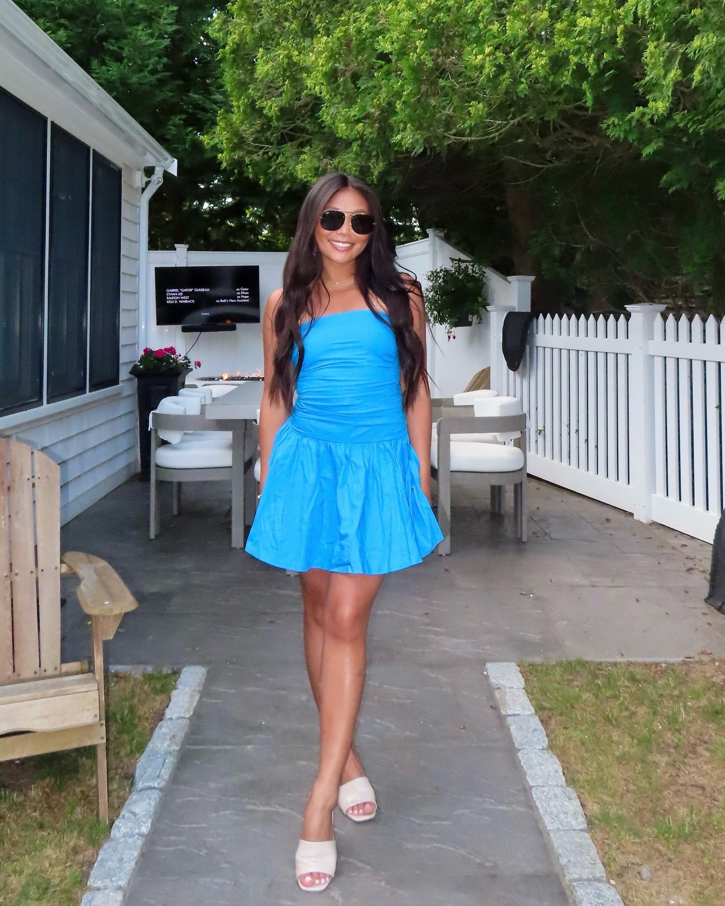 The only place I’d want to be celebrating the 4th @niathebrand 
.
.
.
Mini dress, summer outfit inspo, vacation outfit inspo
