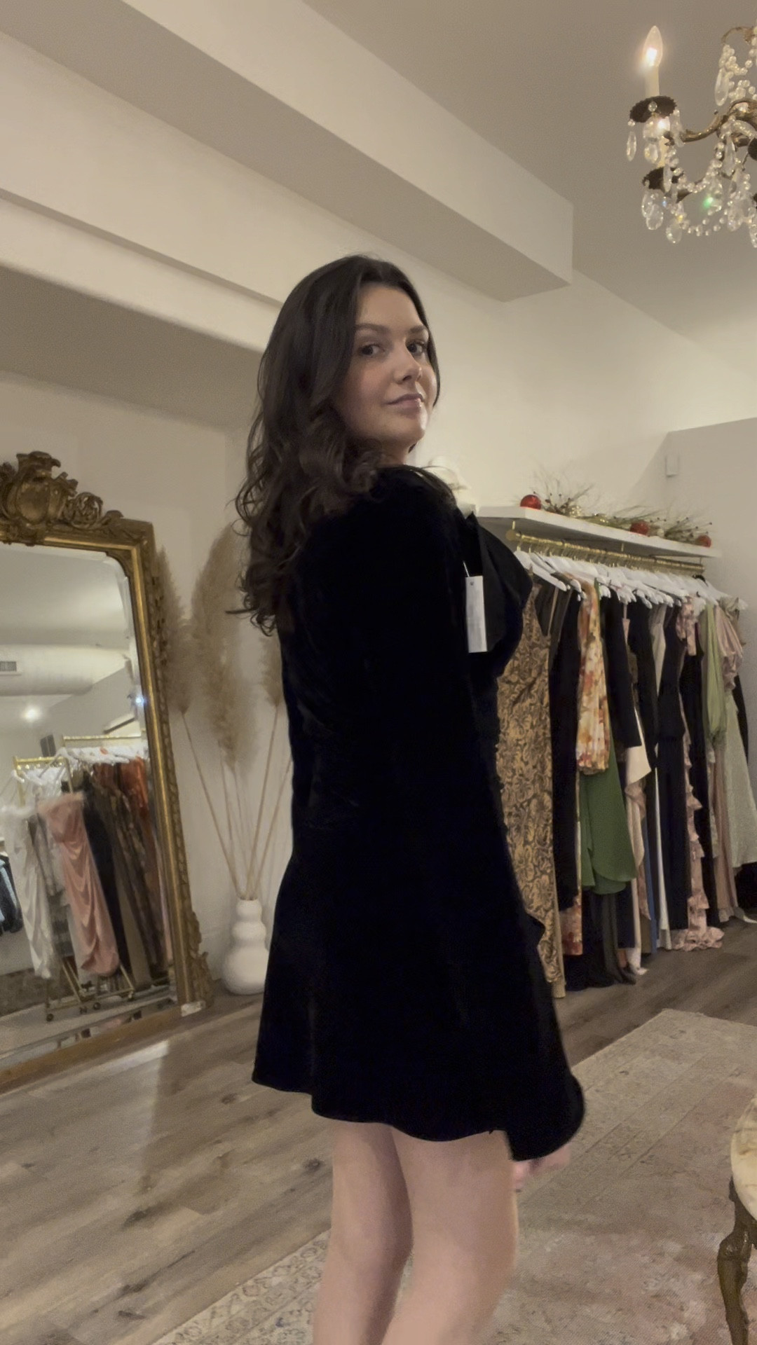 Holiday Party 🎄

#LTKHoliday #LTKparties #LTKSeasonal