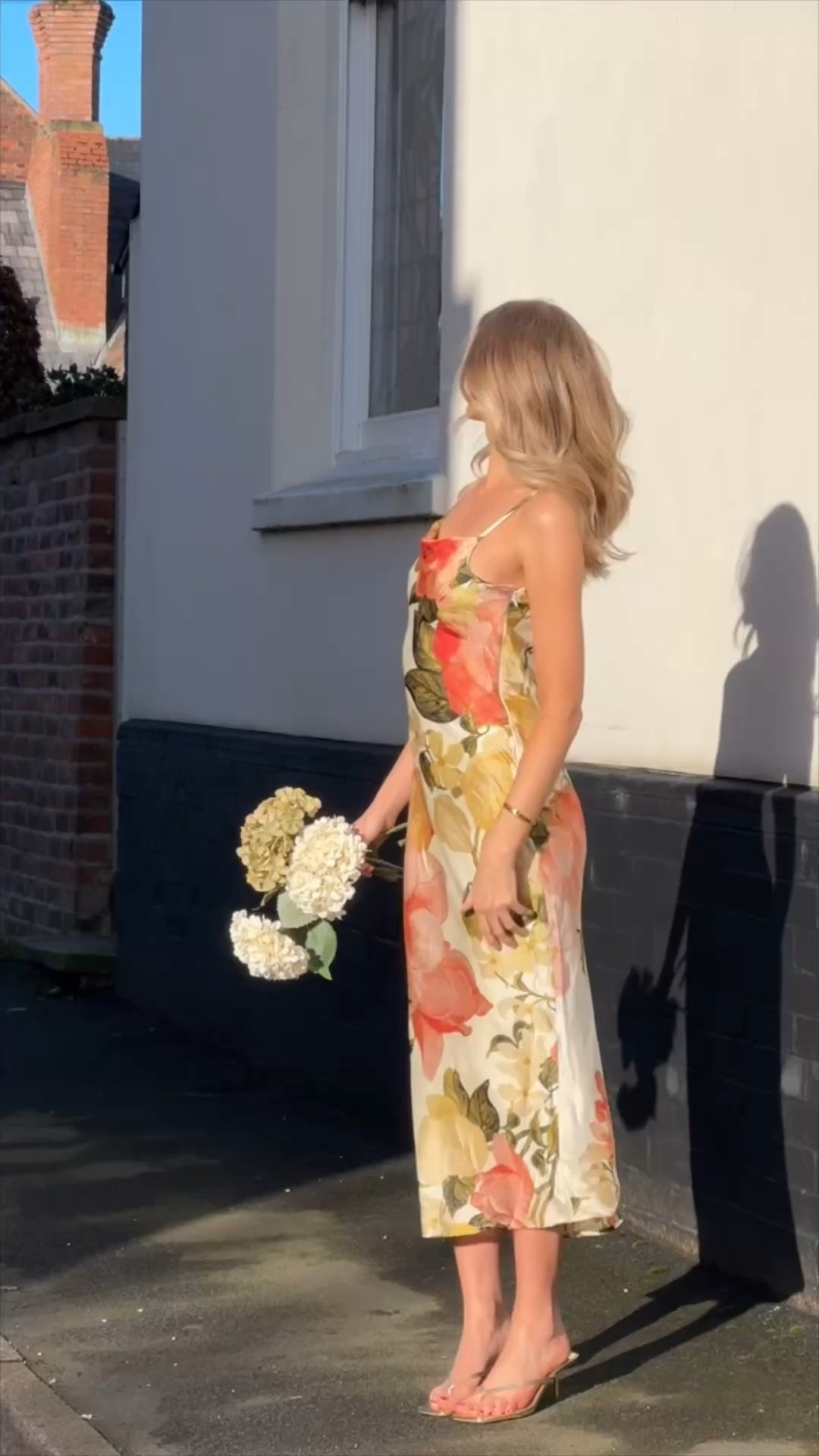 Posting lots of affordable wedding guest dresses this season 🤎 this one under £50! I’m wearing a uk 6 for reference and 5’9 ✨