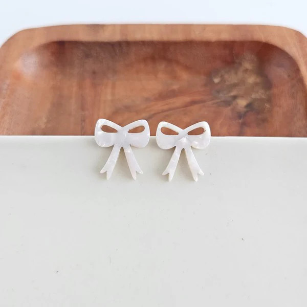 Bow Studs - White White / OneSize | Casual Chic Boutique