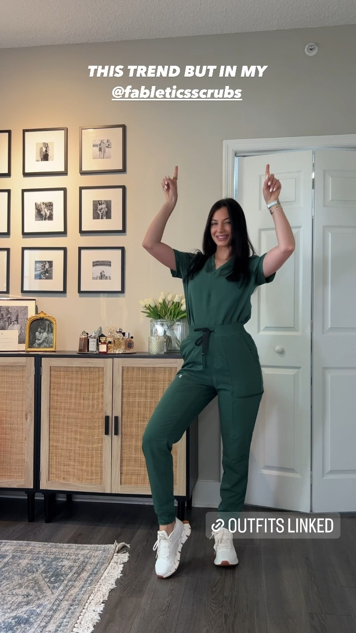 Scrubs LINKED 🤍

#LTKVideo #LTKActive #LTKworkwear