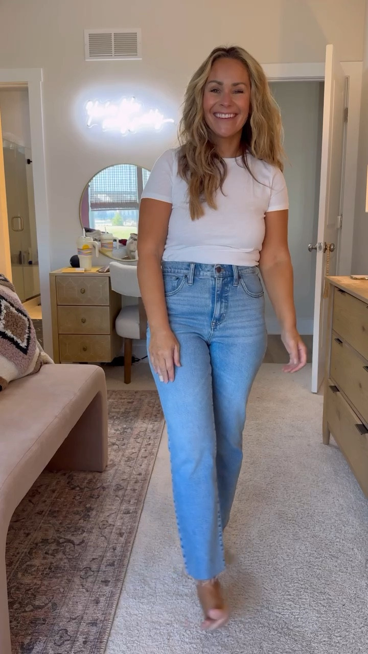 50% off this J Crew Factory denim with a wide hem and enough stretch to move 💃🏻

I’m wearing a 29 in the jeans and a Medium in the cotton crewneck tee 🤍 

#jcrewfactory #springoutfit #springdenim

#LTKfindsunder100 #LTKstyletip #LTKsalealert