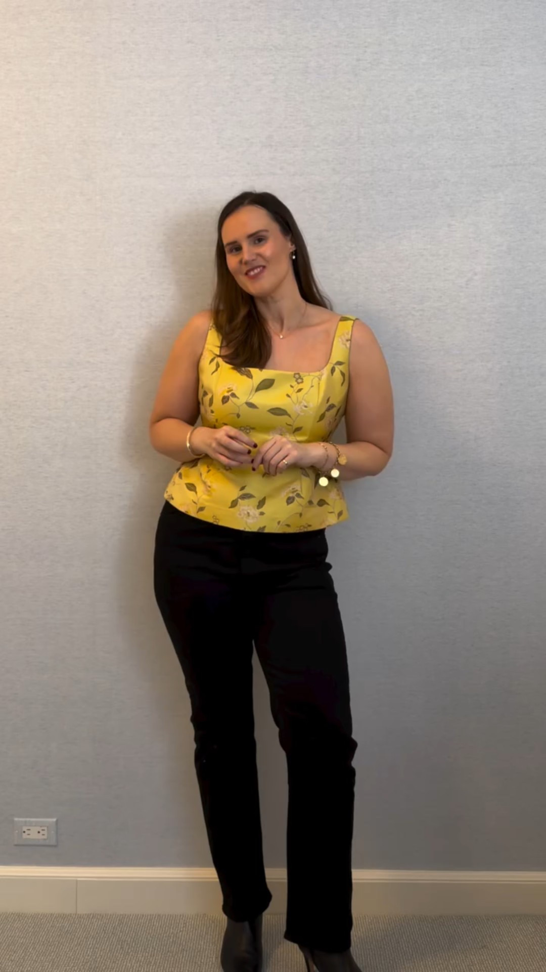 One of my final ‘holiday outfits’ of the season! 
The yellow top from Staud and the JCrew boots are both on sale!

#ootd #holidayoutfit #classicstyle #outfitideas

#LTKHoliday #LTKMidsize
