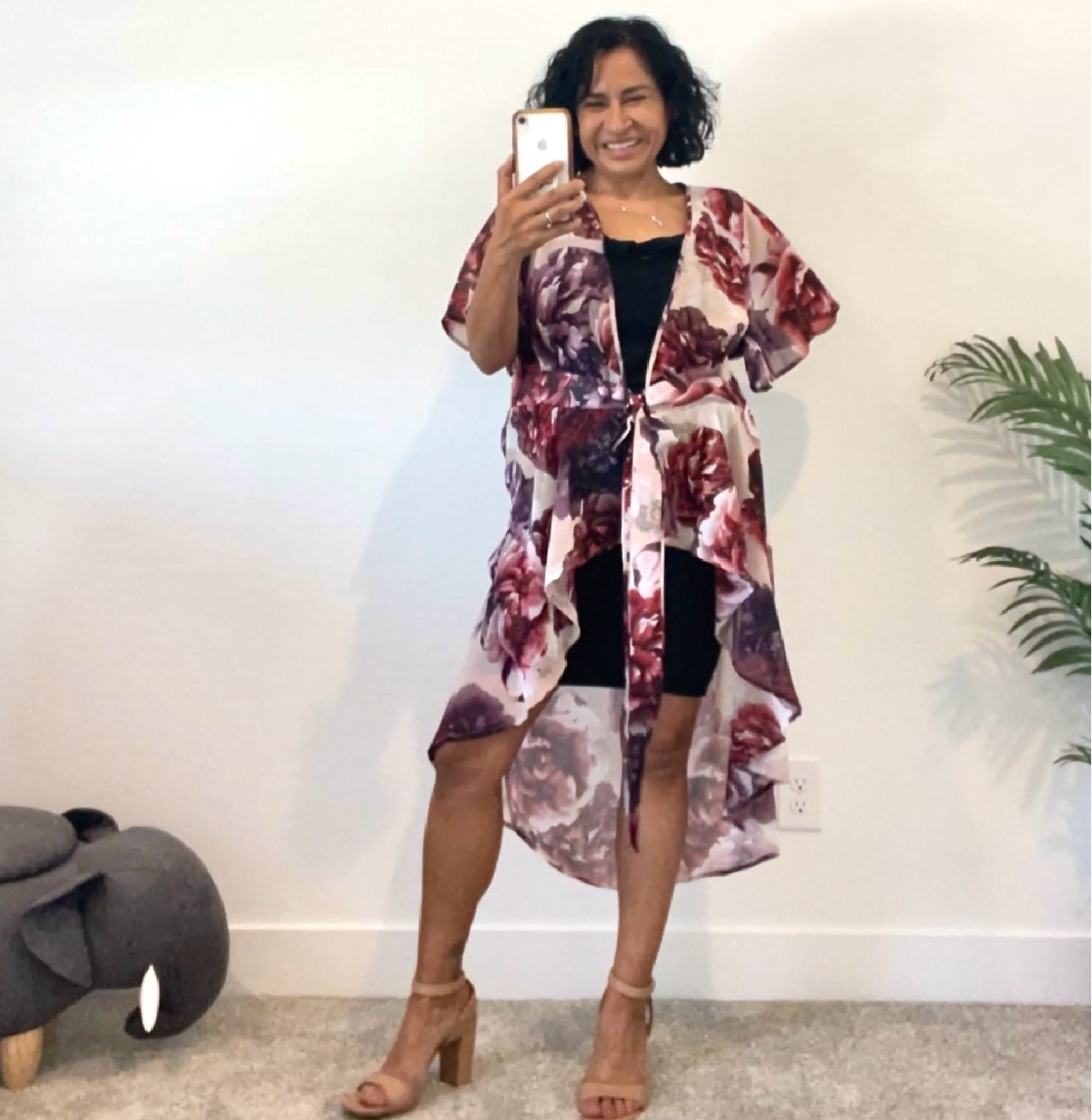 #FloralKimono #FloralDuster #PinkRobe #Pink #BlackDress #BlackMiniDress #BlackTankDress #Summer #TanSandals #NudeHeels #BeigeSandals #blocksandals 