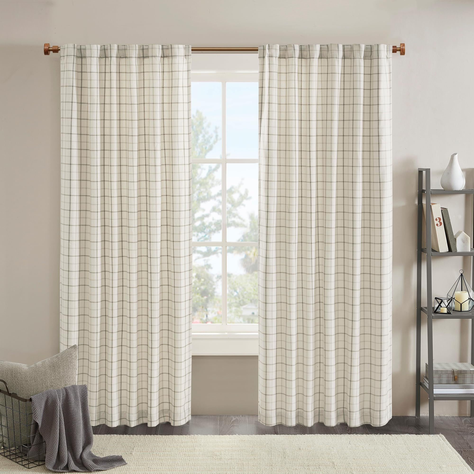 Madison Park Anaheim Cabin Plaid Curtain Window, Thermal Insulated Fleece Lining, Living Room Dec... | Amazon (US)