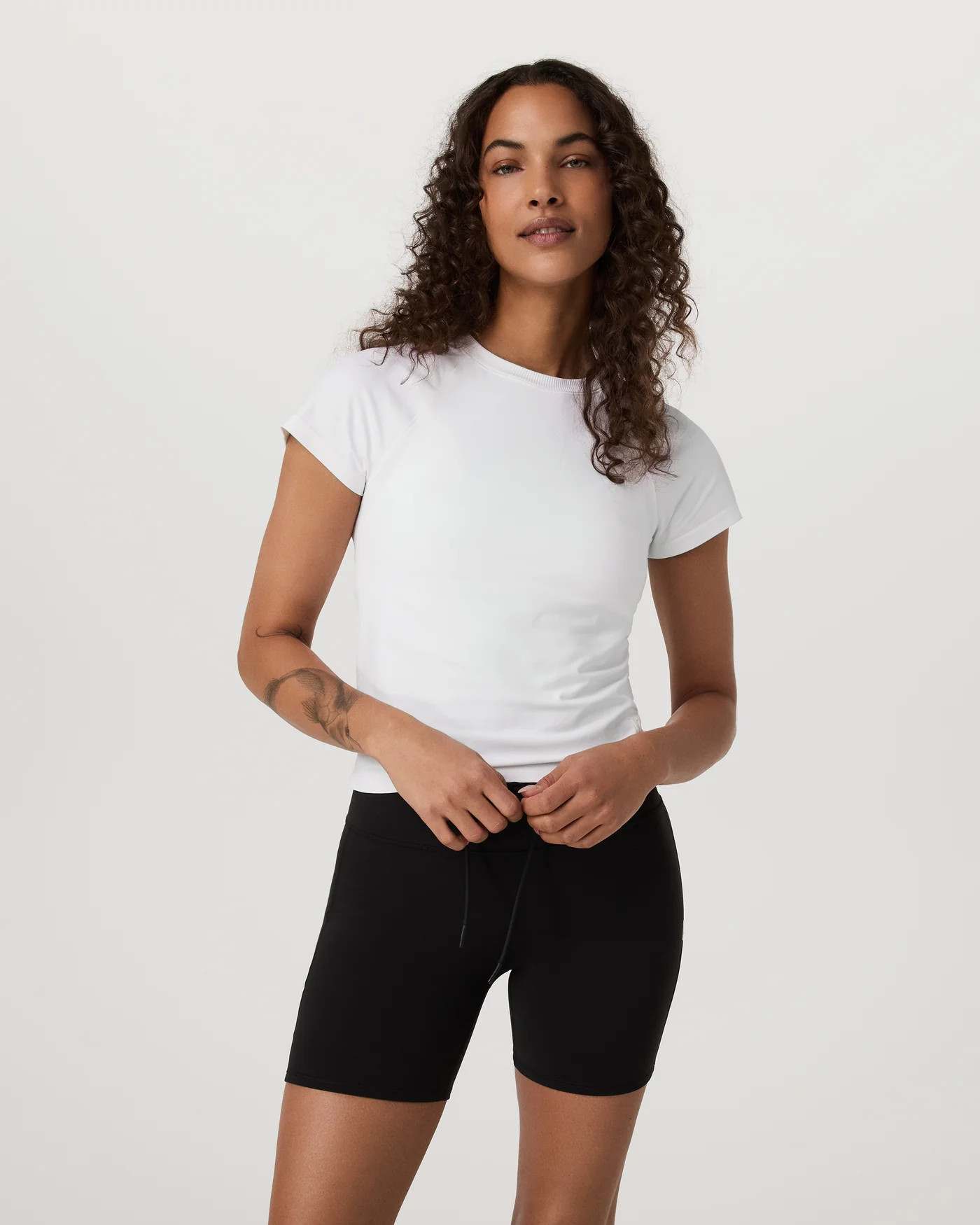 Feather Baby Tee | Vuori Clothing (US & Canada)