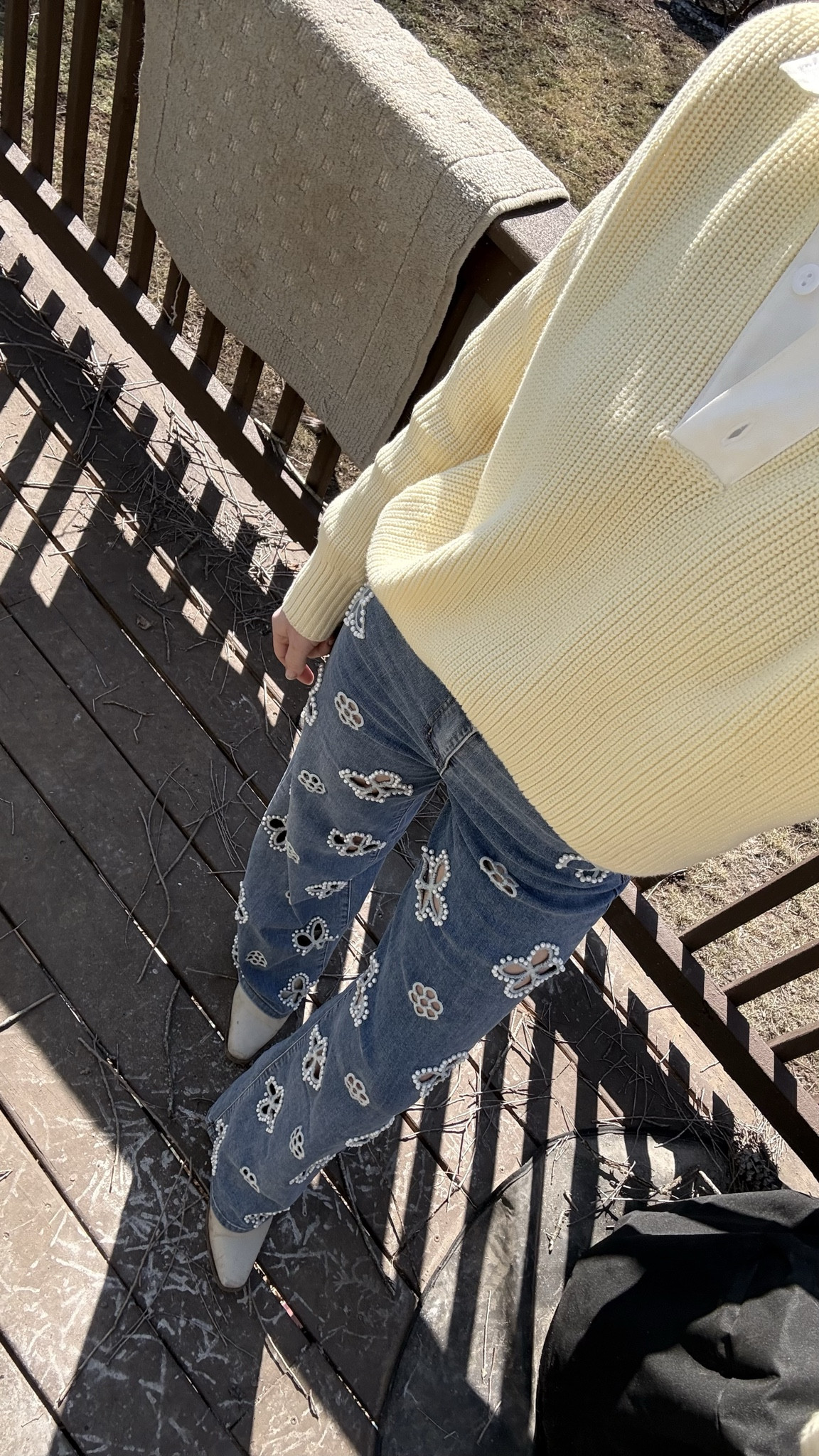 Pearl jeans & a collared sweater is my JAM 

#LTKSaleAlert #LTKSpringSale #LTKHome