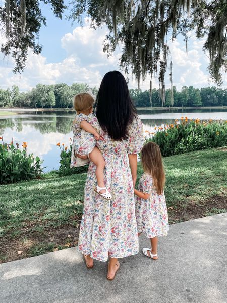 I’m always here for family matching. My daughters and I love these floral dresses. I’m wearing an XS. 

Mother daughter matching
Floral dresses 
Family matching 
Spring style 
Mother’s Day outfit 
Summer style 
What to wear 
Fashion over 30
Gap dress 
Sale alert 
Petite fashion 
Petite style 

#LTKKids #LTKFamily #LTKSaleAlert