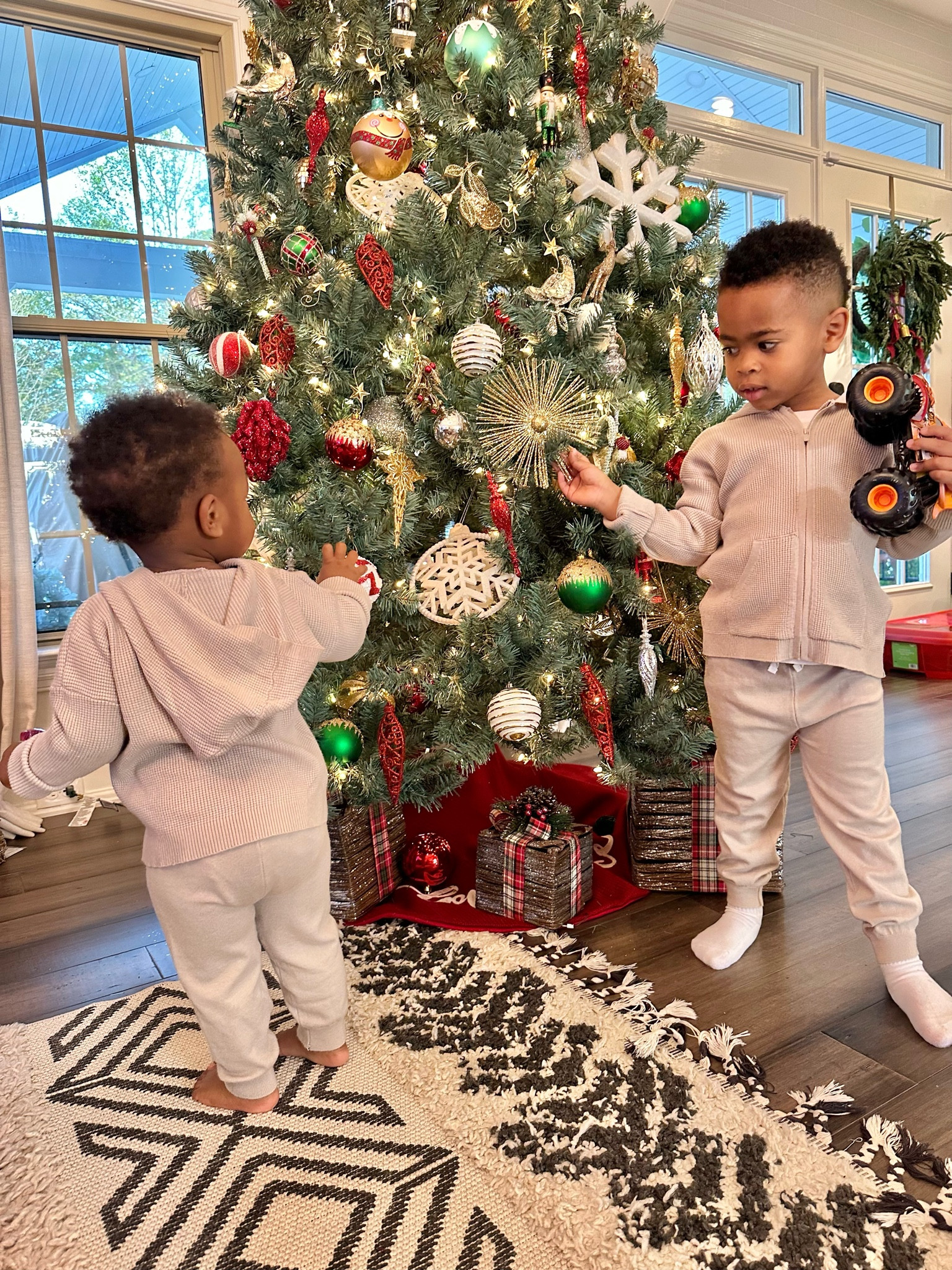 Best Walmart kids matching sweater sets!  Sizes 12mo to 5T 

#kidsclothes #boyclothes #neutralclothes #greige #sweaterweather #under50 #clothes #affordablekids

#LTKunder50 #LTKfamily #LTKkids