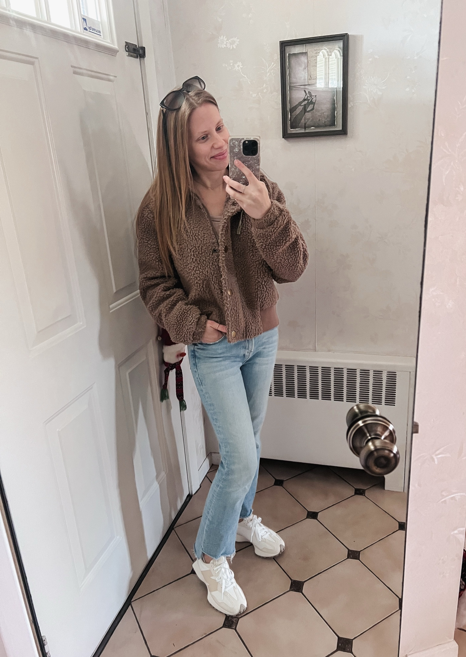 Mother petite jeans / New Balance 327 / Cropped Sherpa jacket

#LTKStyleTip #LTKShoeCrush #LTKSeasonal