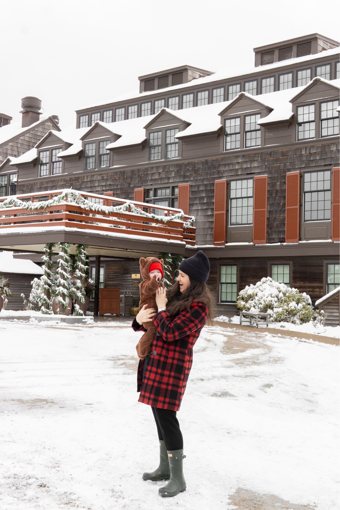 The family that wears LL Bean together, stays together! ❤️

Baby and I are bundled up for a picturesque Snow Day at the Weekapaug Inn in Rhode Island. 



#LTKMidsize #LTKSeasonal #LTKFamily