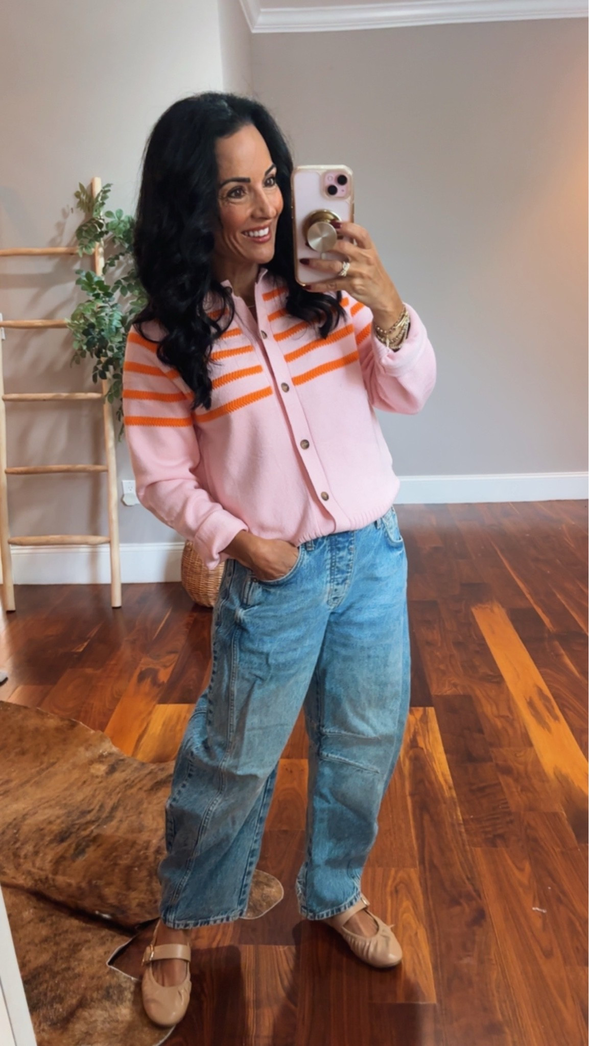 Striped cardigan 
Barrel jeans
Ballet shoes

#LTKootd #LTKSeasonal #LTKOver40