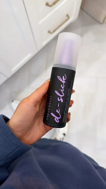 Linking my two favorite urban decay setting sprays!! I like the original and the matte🥰 

Summer, makeup, set, routine, oil control, Sephora, must haves, essentials, beauty necessities, Katy roach, livingmybeststyle

 

 #LTKSeasonal #LTKBeauty