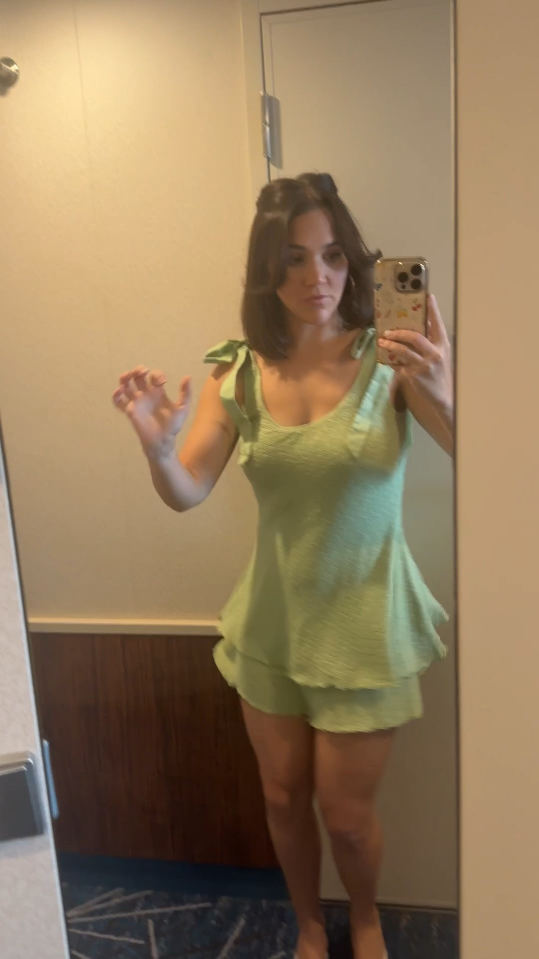 Mom approved fun outfit!!