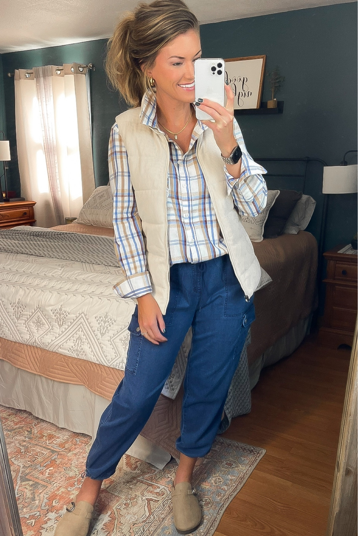 Vest/ XS
Button down/ small
Joggers/ medium

#LTKstyletip #LTKSeasonal #LTKfindsunder50