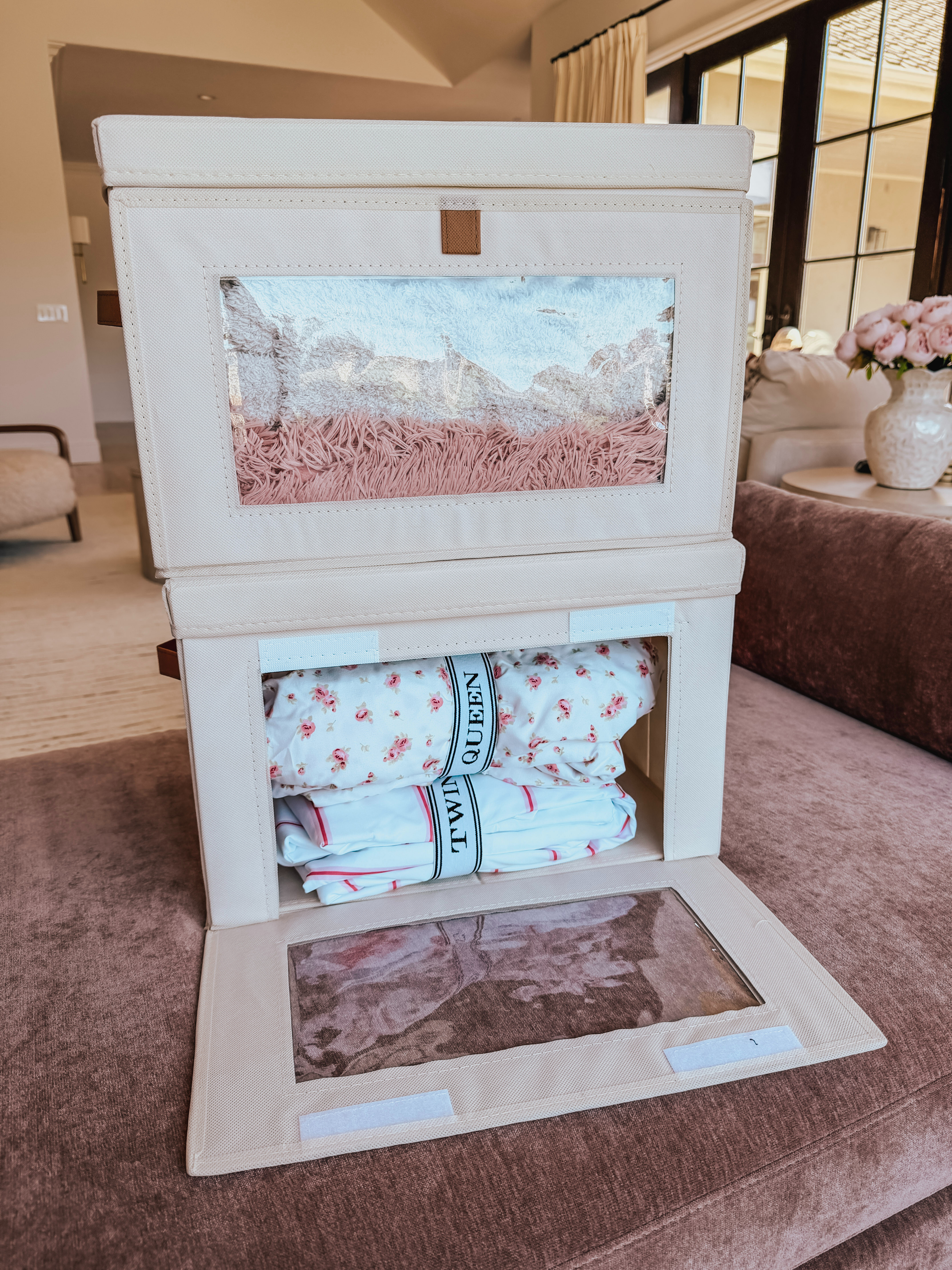 These Clothes storage bins with handles and a clear window are designed to make organizing, storing, and transporting clothing and other household items much easier. They combine visibility, portability, and space-saving features in one simple product.
 

 #LTKHome