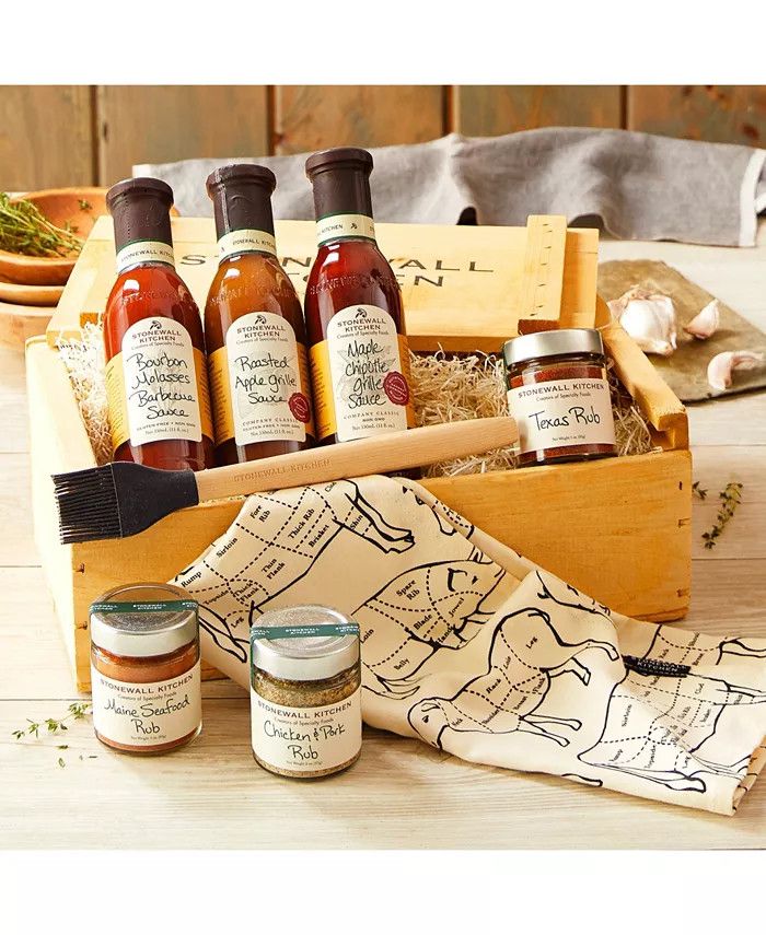 Grilling BBQ Favorites Gift Crate, 7 Piece | Macys (US)