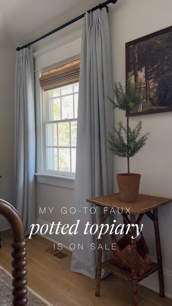 The best potted faux topiaries are 40% off during the Spring Sale! Truly the easiest set and forget in areas that don’t get enough natural light for the real thang. Shop while it lasts via your messages by commenting SHOP 

#classichomedecor #mcgeeandco #traditionalhome #modernheritage #coastalcottage