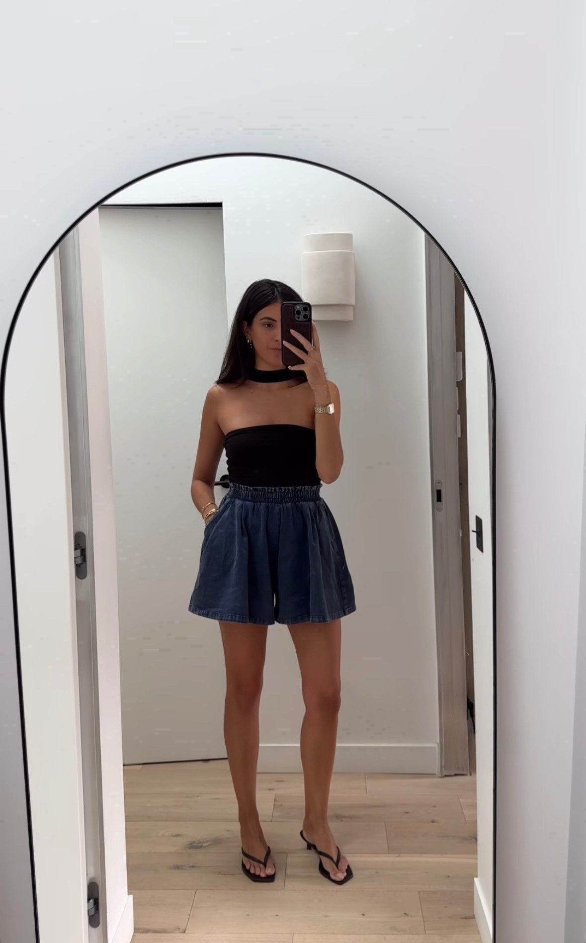 denim skirt-effect shorts

Publicité. 

#LTKfrance #LTKworkwear #LTKeurope