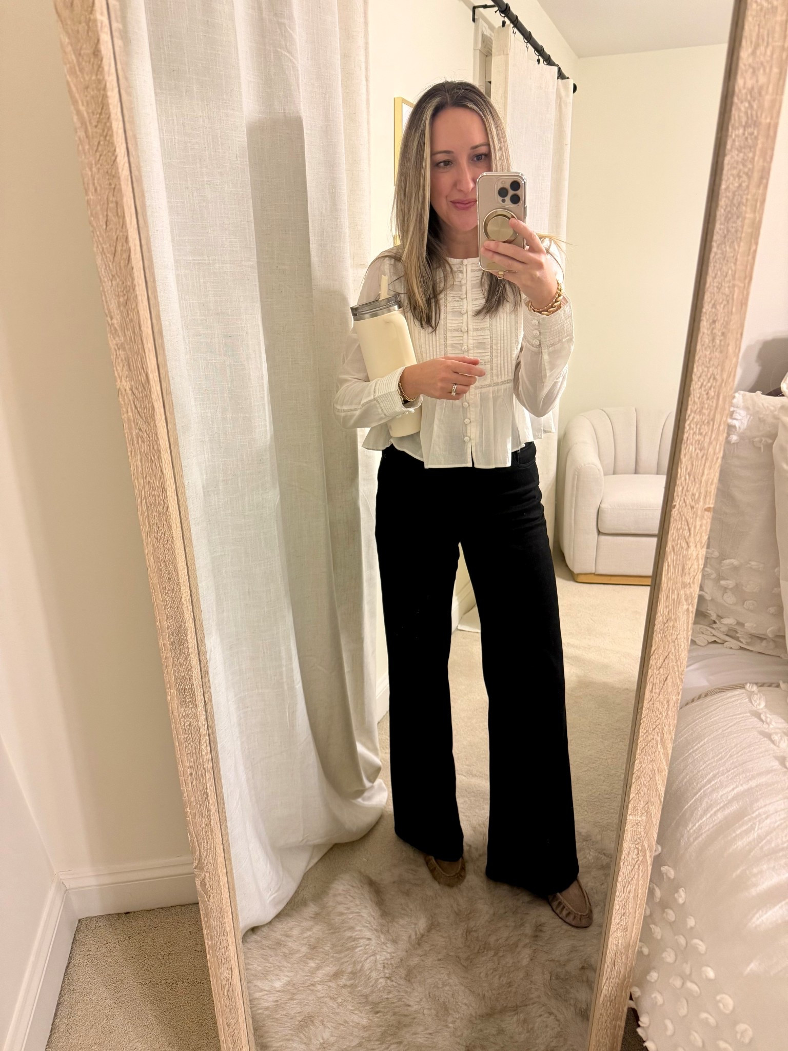 Hump Day 9 to 5 🤓

#LTKOver40 #LTKWorkwear #LTKootd