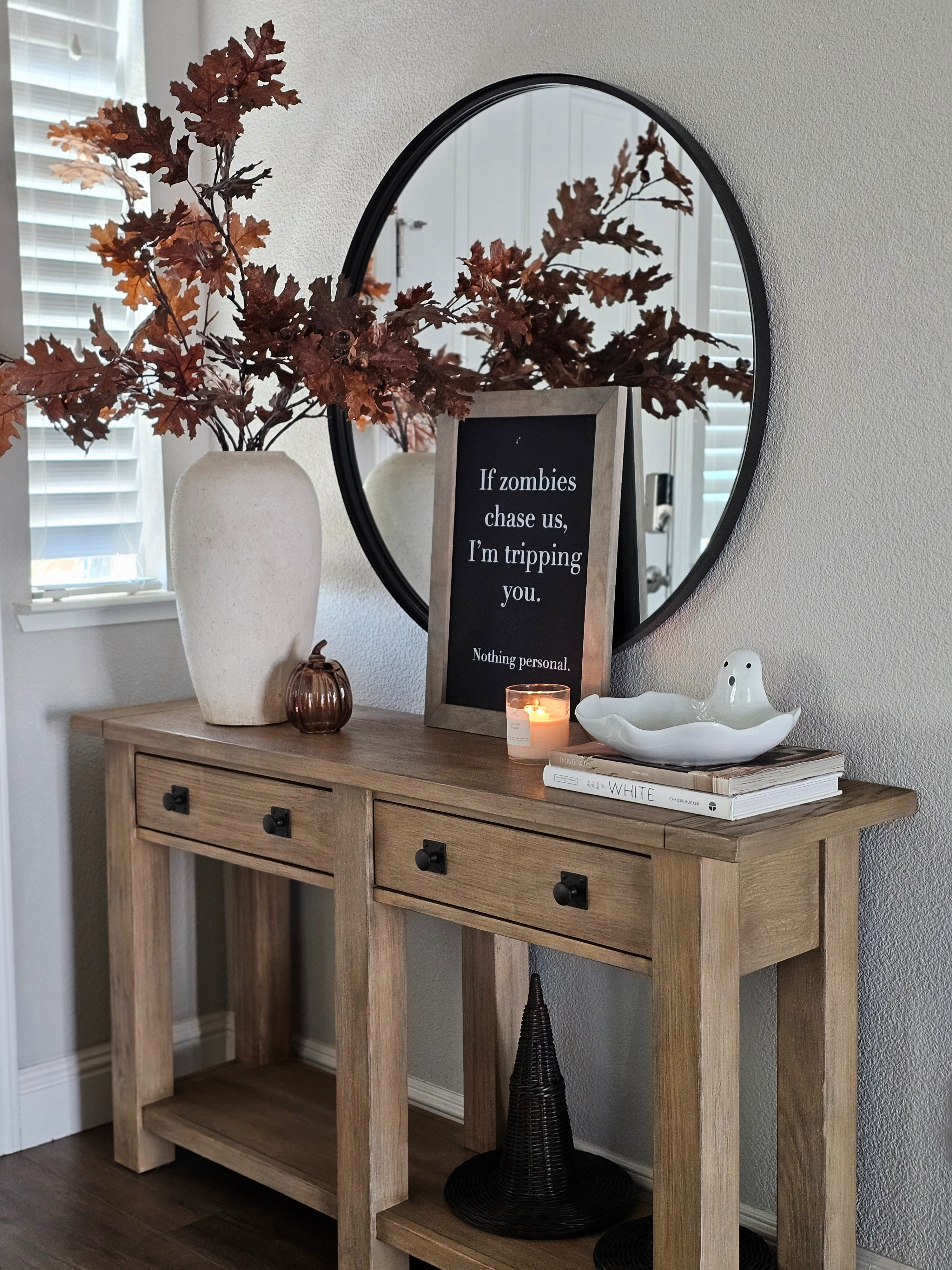 Simply entryway way decor i keep using every year!


