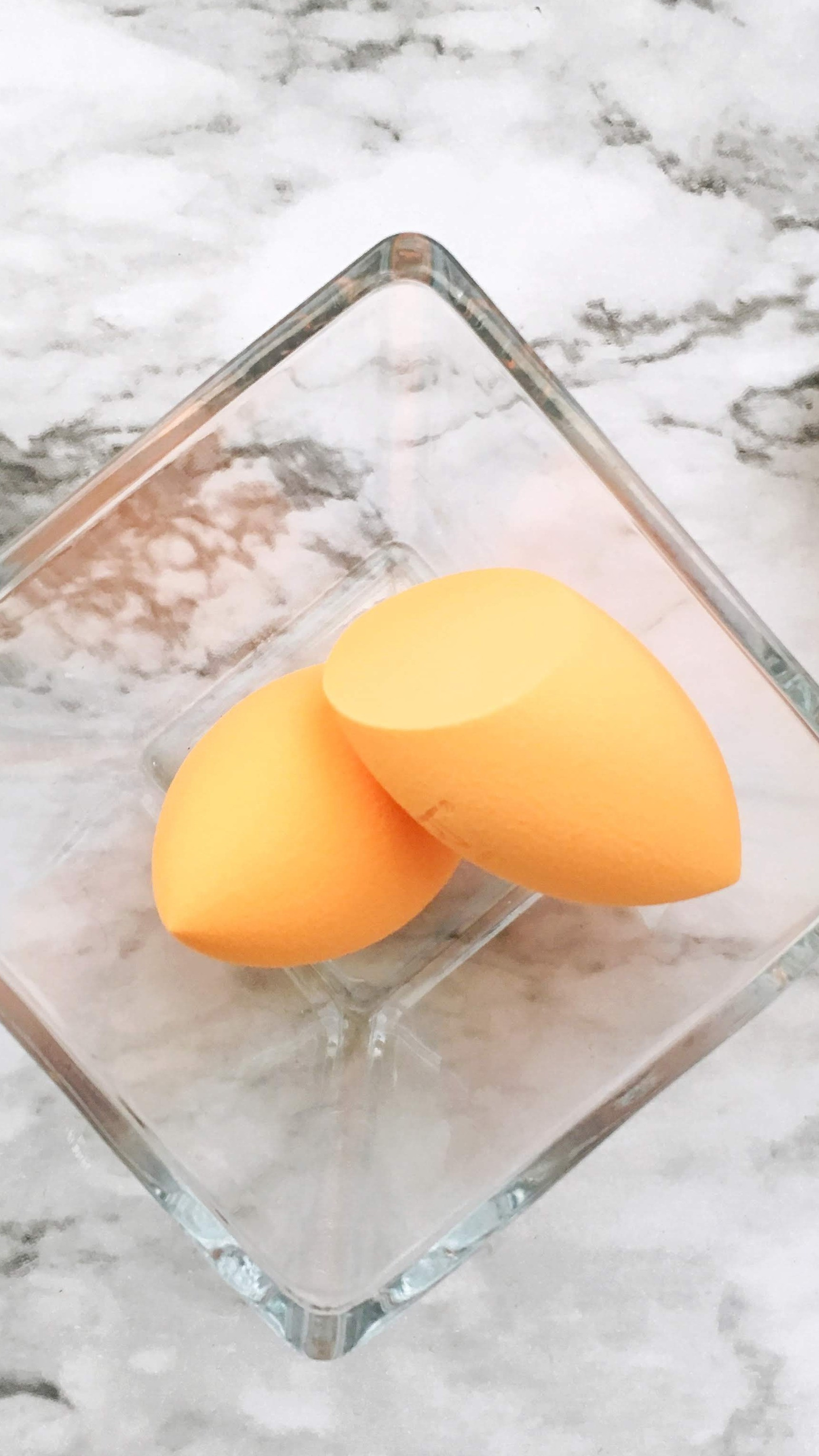 Looking for a quality yet budget-friendly makeup sponge? Check out the Real Techniques Miracle Complexion Sponge. It works great for liquid and cream products such as foundations, skin tints, tinted moisturizers, and BB creams. I typically use it when applying a concealer or liquid foundation. 

They are really soft and expand quite a lot when they are wet, allowing me to blend larger areas of my face more easily.  #makeupfind   

 

#LTKStyleTip #LTKBeauty