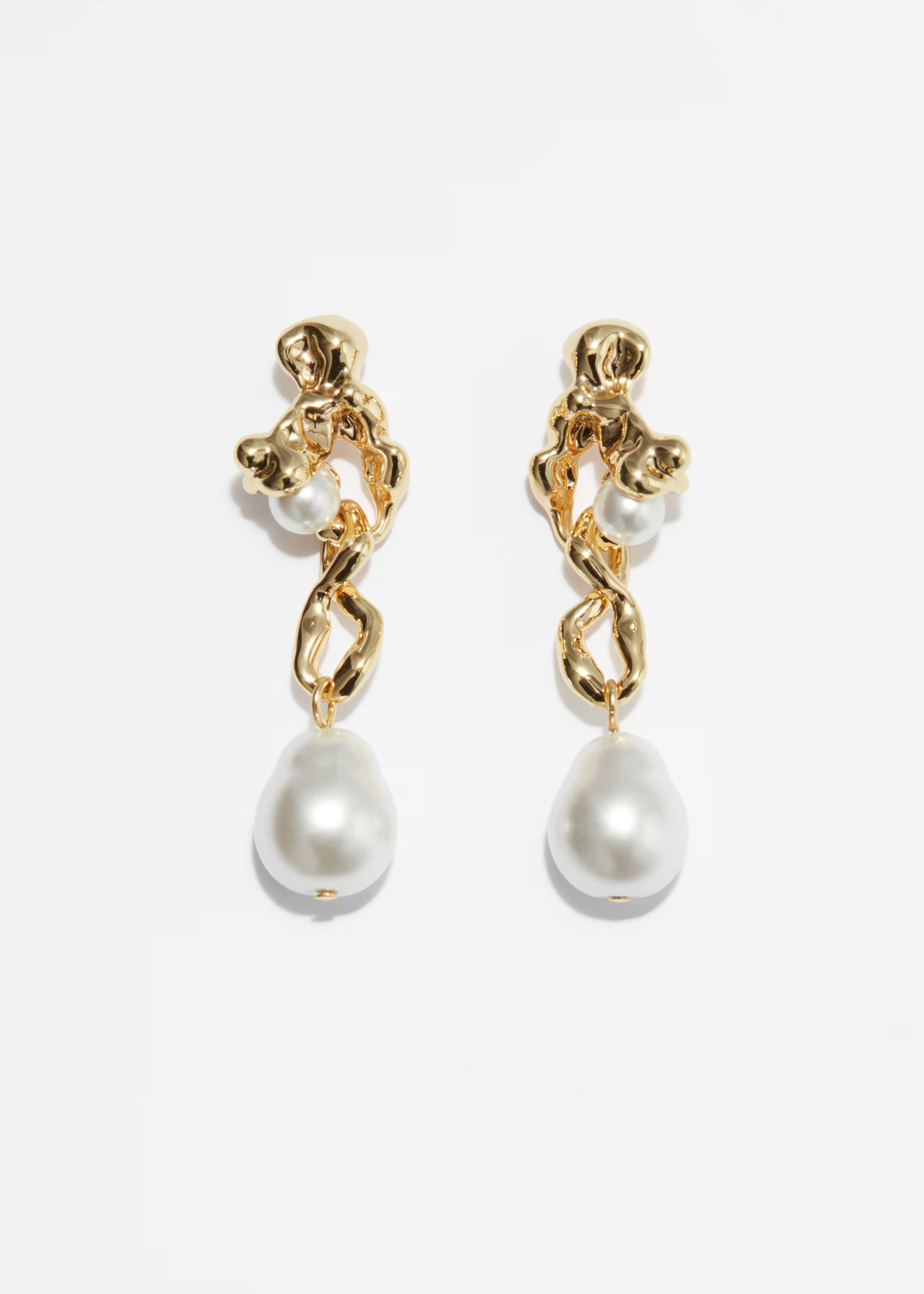 Freshwater Pearl Sculptural Earrings - Gold - & Other Stories GB | & Other Stories UK