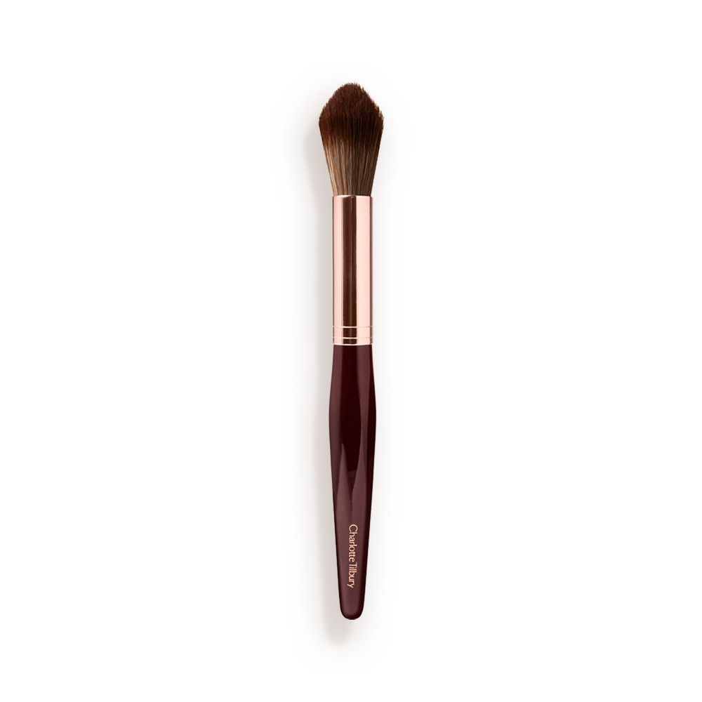 Powder & Sculpt Brush | Charlotte Tilbury | Charlotte Tilbury (US)