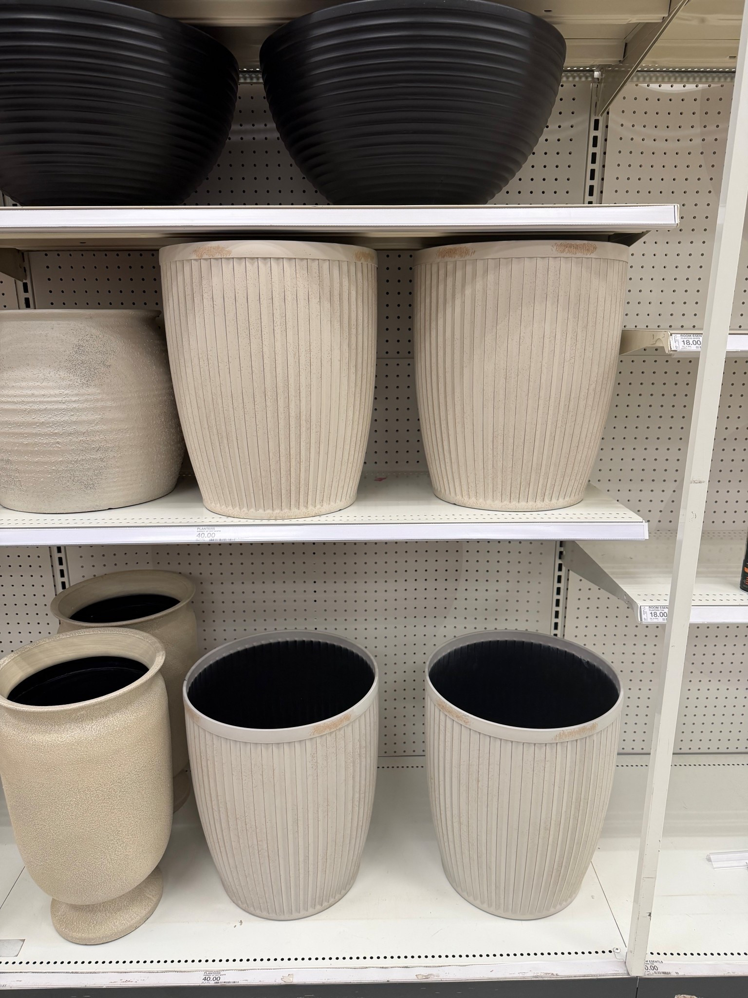 Just came across these planters today and had to share!

Studio McGee
Planters
Spring
Outdoor

#LTKHome #LTKSeasonal