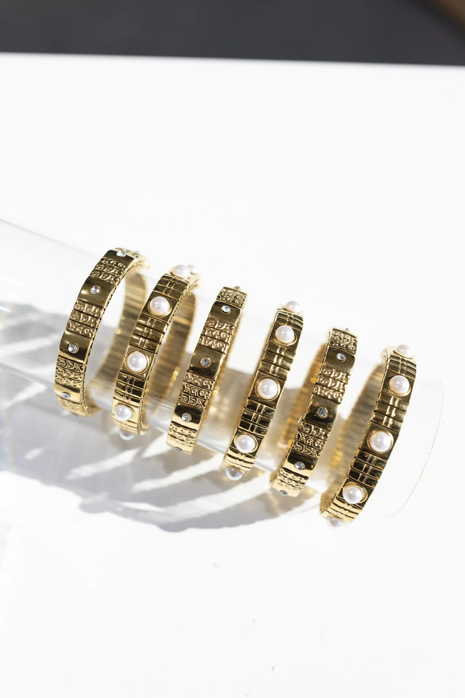 Baia Thin Coil Bangle Waterproof Bangle Bracelet - Beljoy Jewelry | BÉLJOY